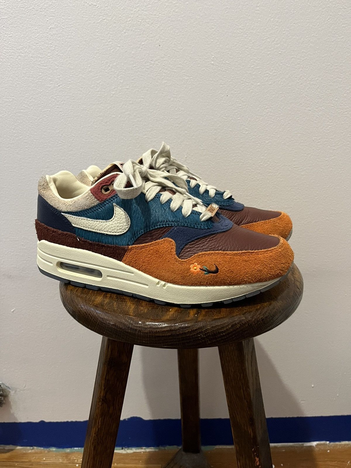 image of Nike Air Max 1 Shoes, Men's (Size 8.5)