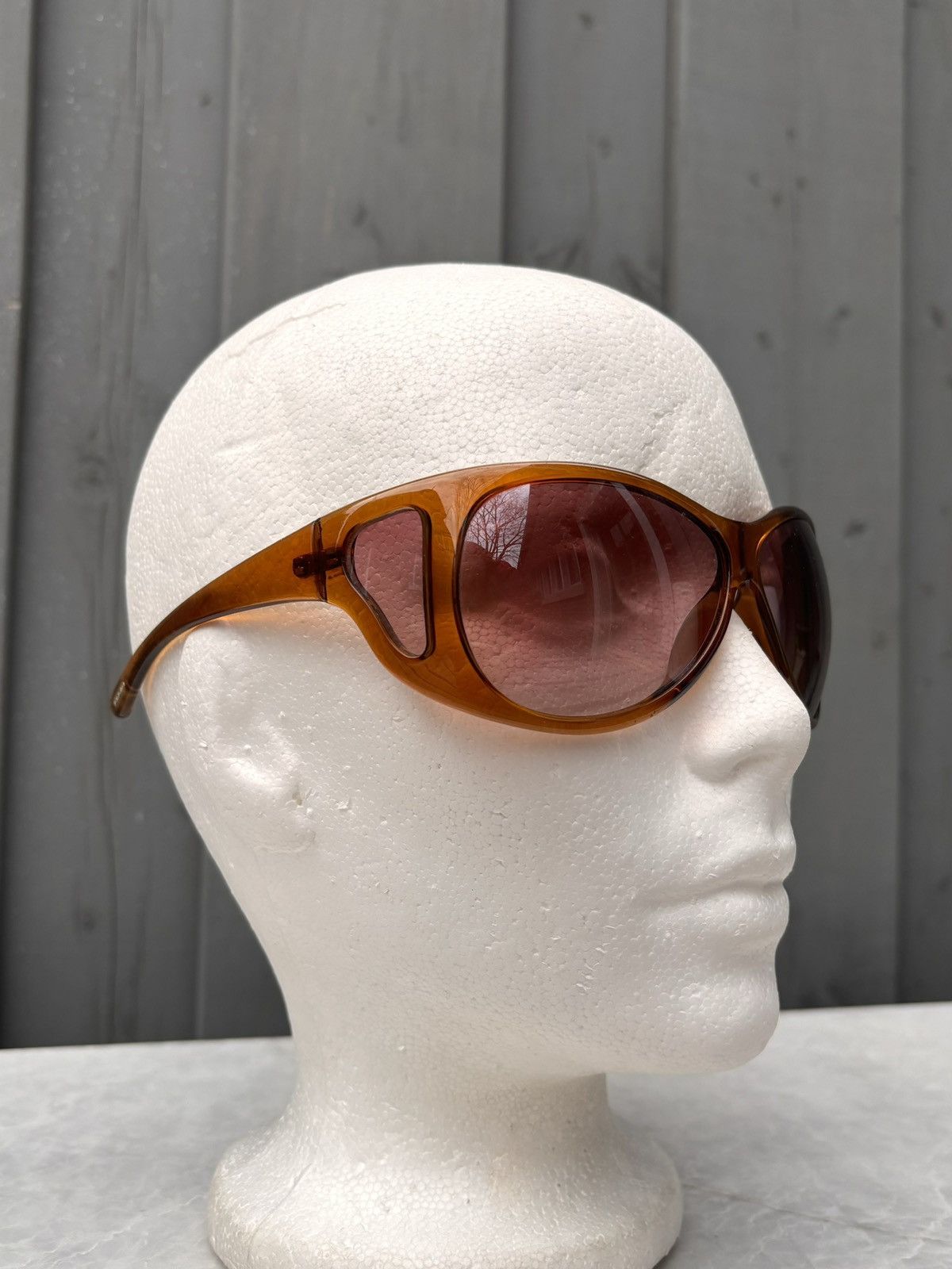 Designer × Tom Ford Tom Ford Natasha Sunglasses Side Window  display picture 2