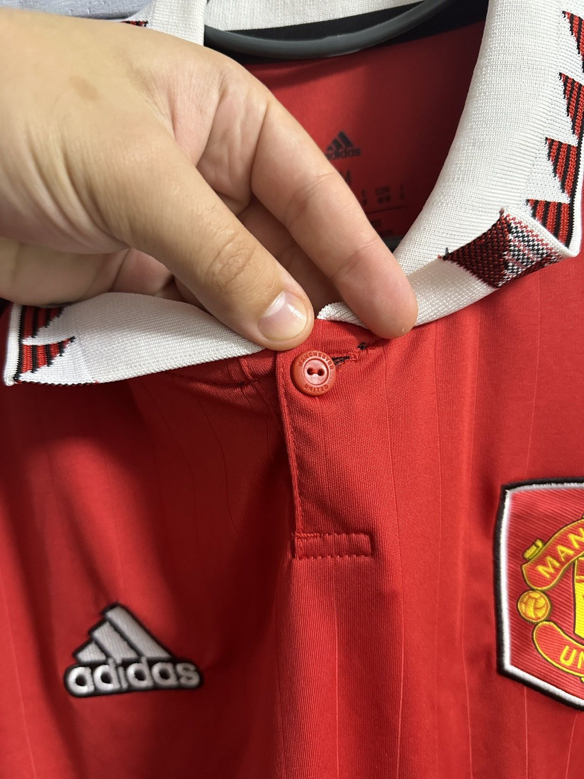 Adidas Rare Soccer Jersey B.Fernandez Manchester United Adidas 2022 Size US M / EU 48-50 / 2 - 9 Thumbnail