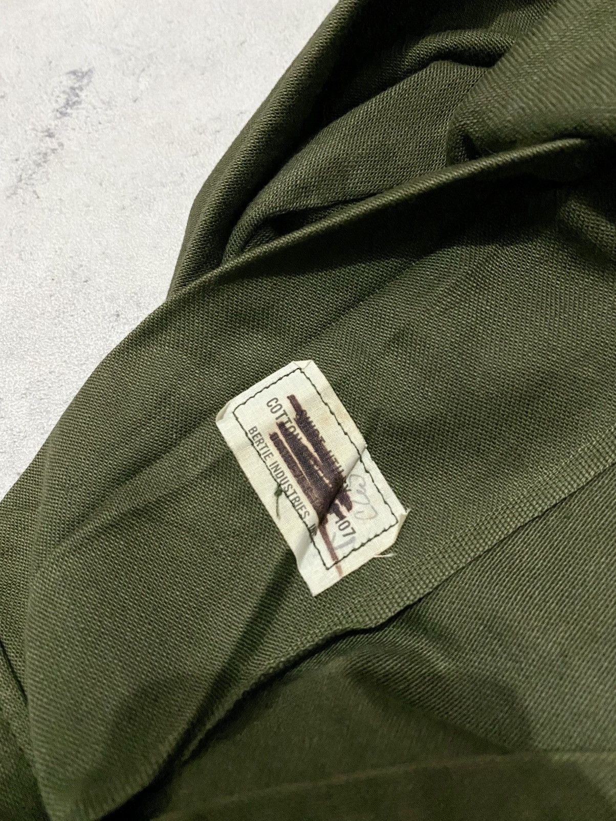 Japanese Brand Shanana Mil Military Utility Embroidery Shirts Size US M / EU 48-50 / 2 - 14 Thumbnail