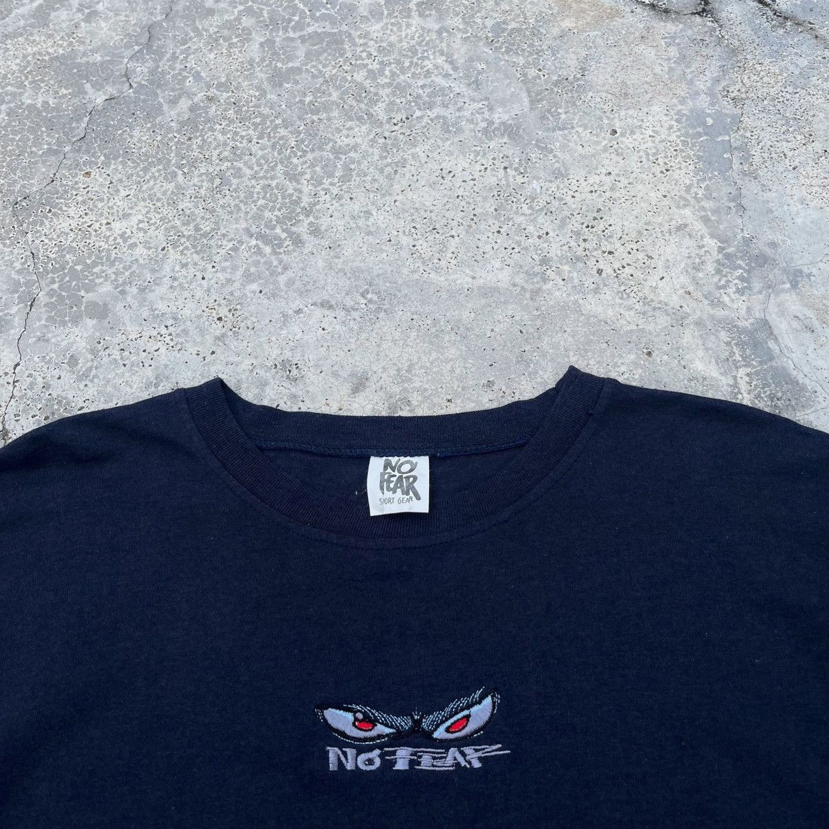 No Fear Vintage 90s No Fear Nice Centre Embroidy Logo Design Tee Size US XL / EU 56 / 4 - 3 Thumbnail