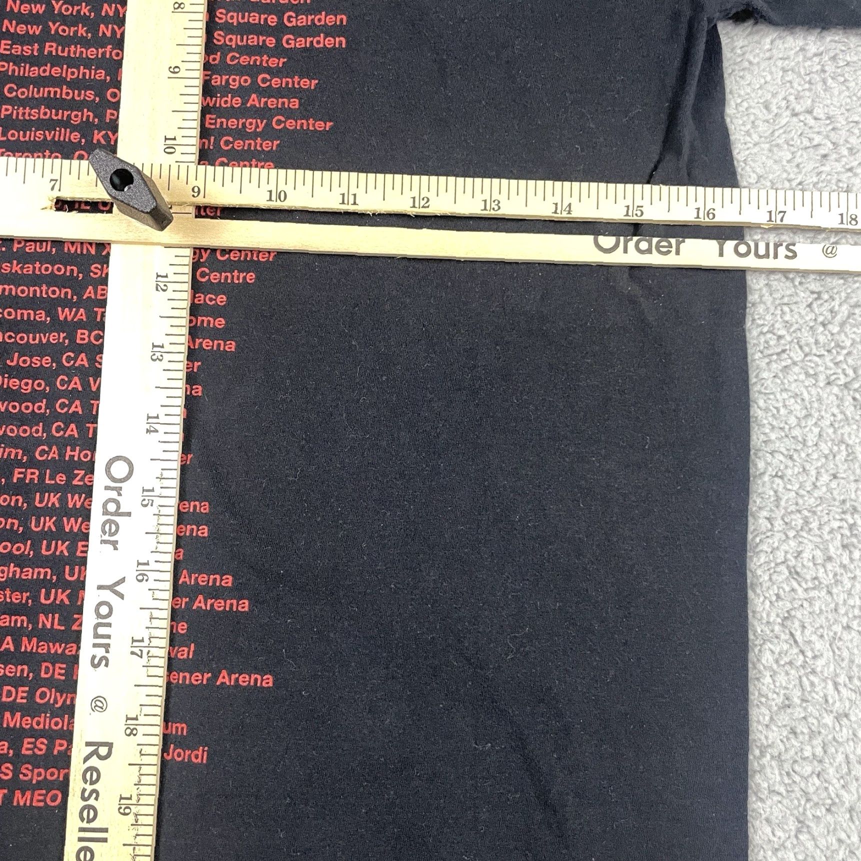 Vintage Maroon 5 Concert Tshirt Adult Small Black Short Men’s Music Band Tee Size US S / EU 44-46 / 1 - 7 Thumbnail