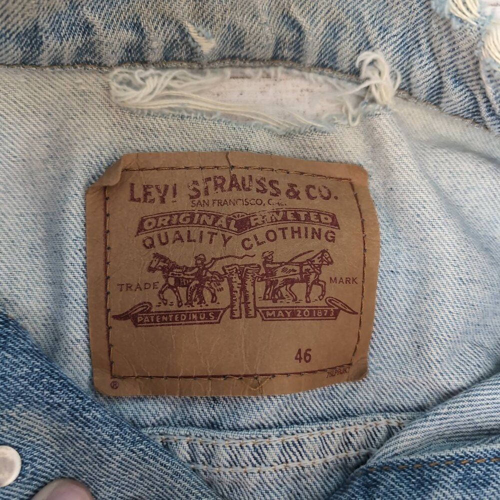 Levi's Levi’s 70505 Denim Trucker Jacket Light Wash Made in USA Or Size US S / EU 44-46 / 1 - 6 Thumbnail