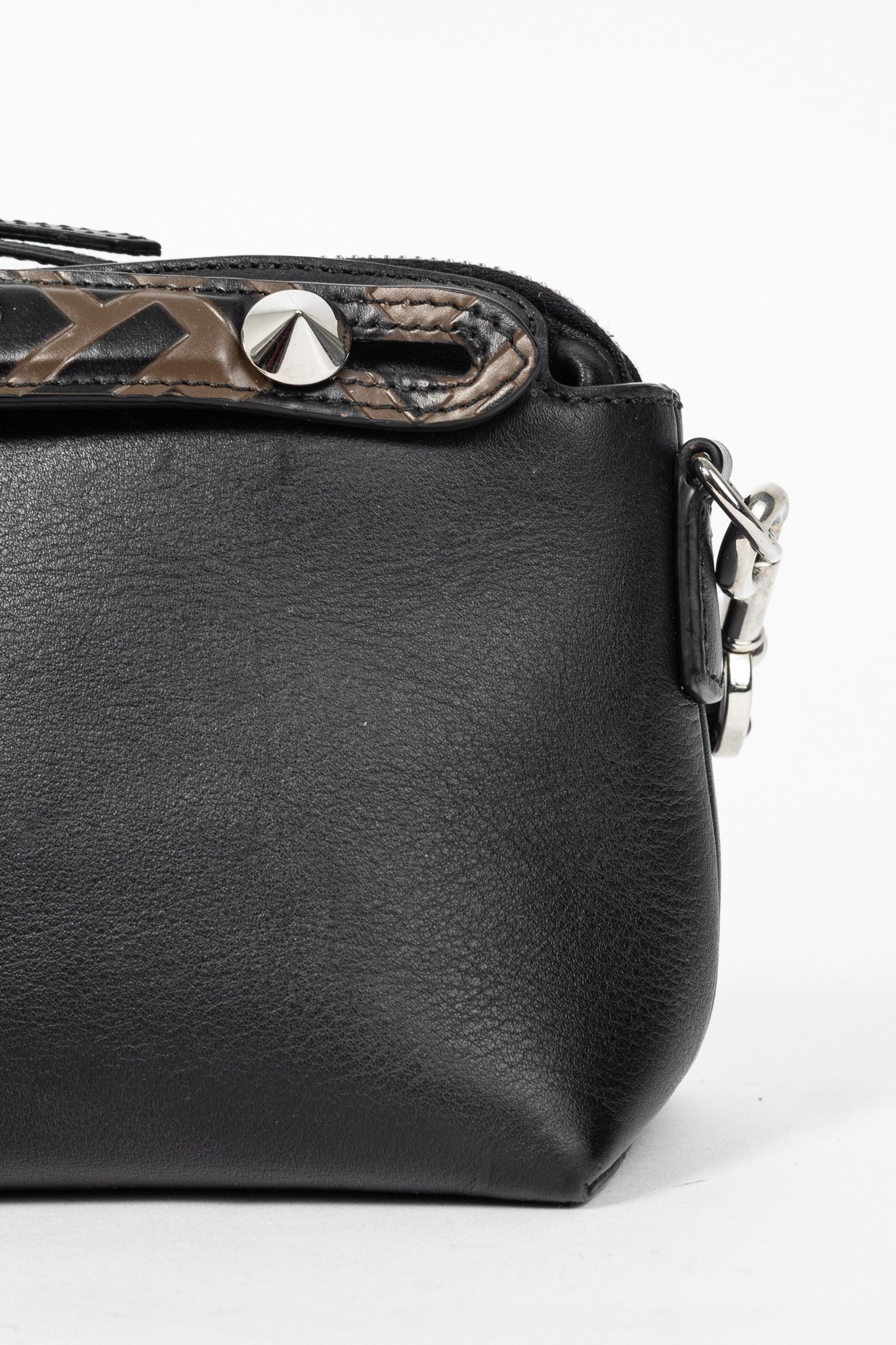 Fendi Fendi By the Way Mini Black Leather Mini Crossbody Size ONE SIZE - 8 Thumbnail