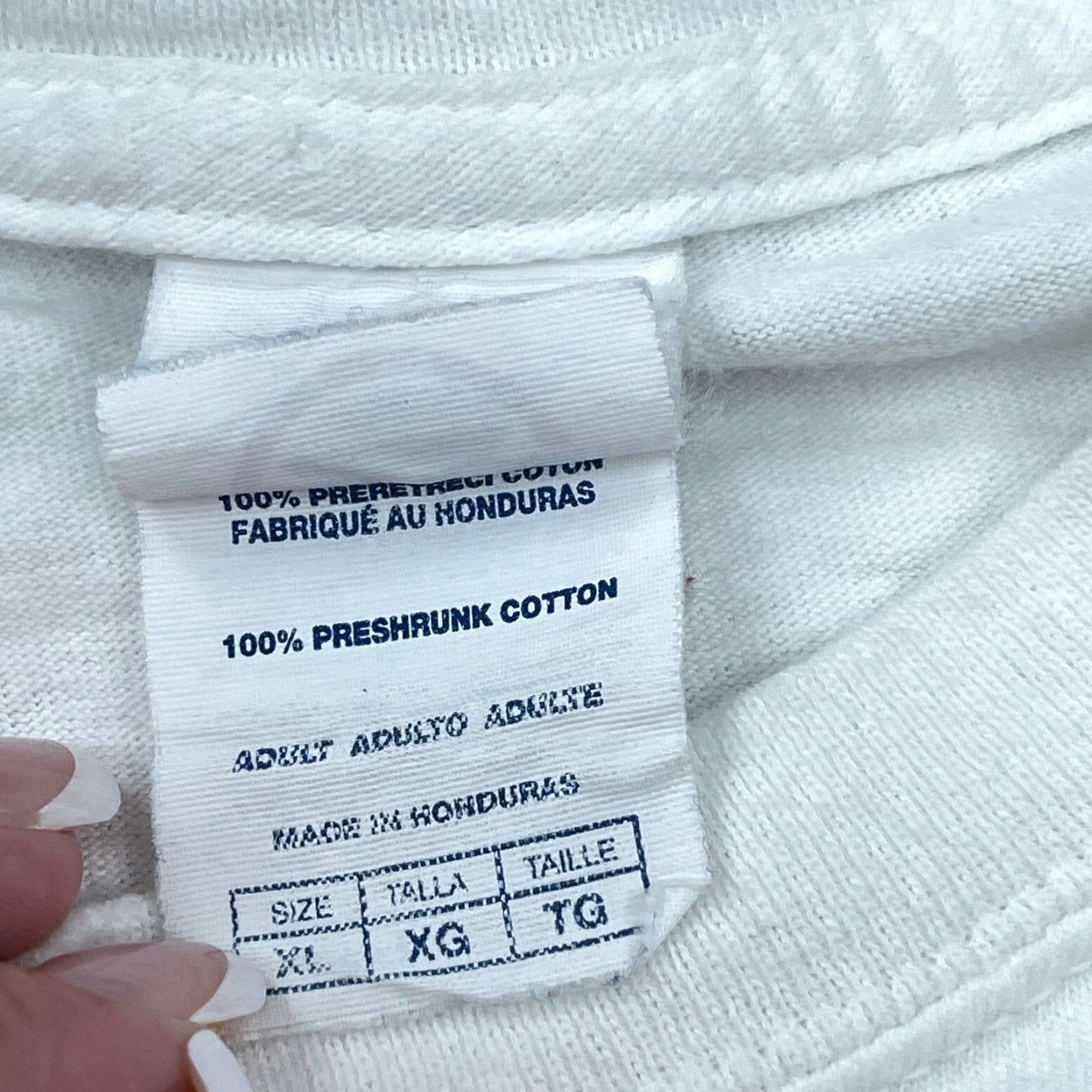 Delta VINTAGE Delta Kentucky Derby Shirt Men XL White Tee 80s Retro Graphic Print Logo Horse Racing T-Shirt Womens Men Girls Boys Size US XL / EU 56 / 4 - 4 Thumbnail