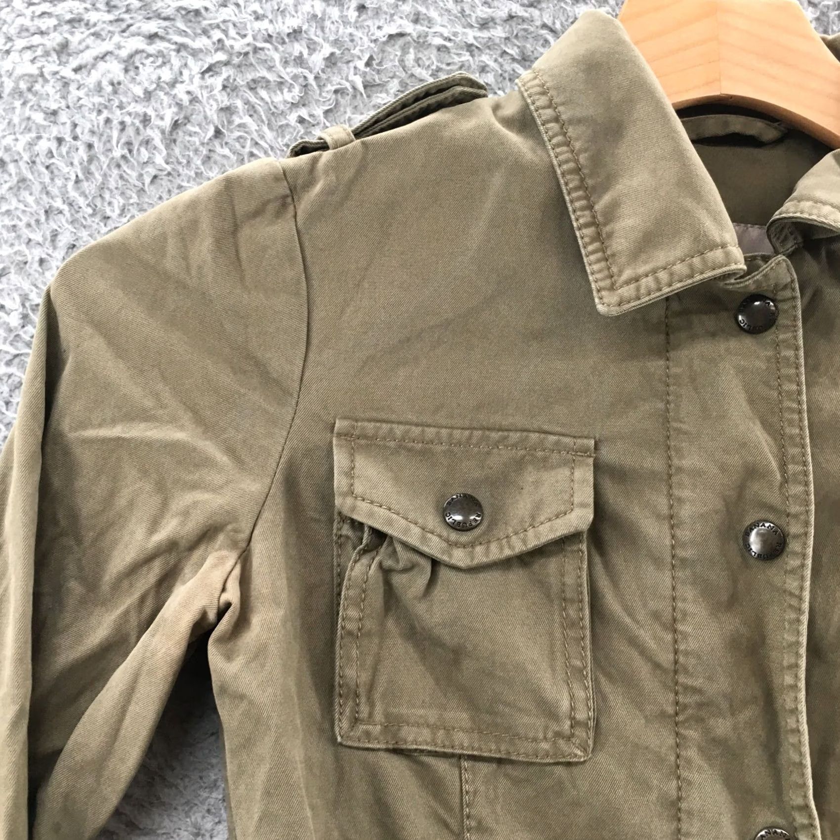 Banana Republic Banana Republic Utility Jacket Womens XS Green Snap Buttons Pocket Casual Collar Jacket Size XS / US 0-2 / IT 36-38 - 5 Thumbnail
