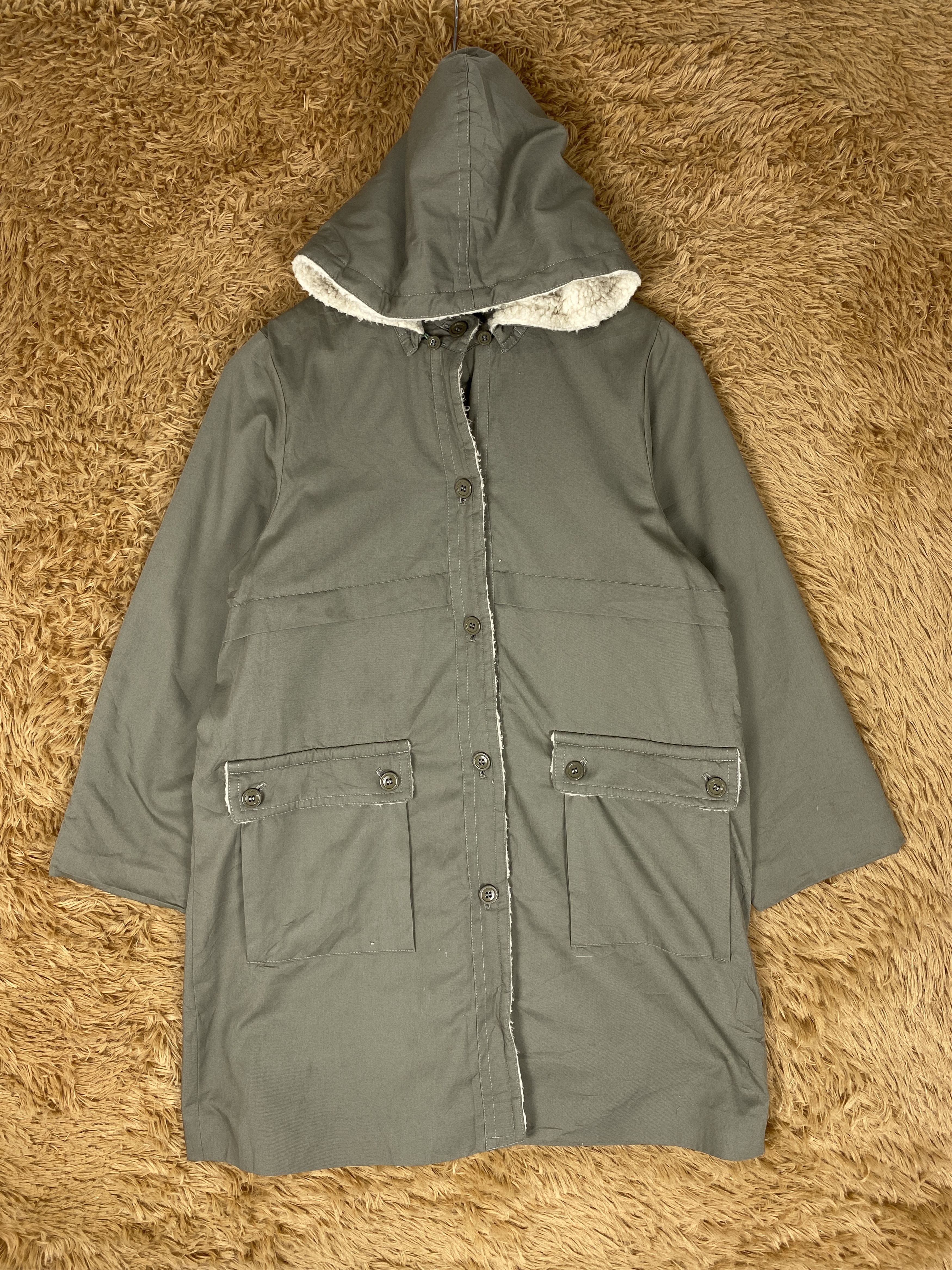 image of Vintage Sherpa Lining Long Jacket in Grey, Women's (Size Small)