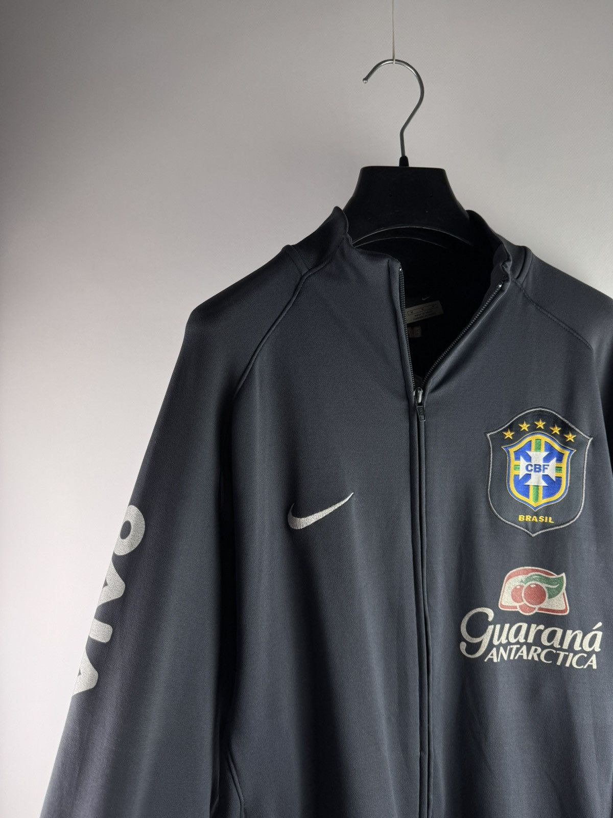 Nike Vintage Brazil Nike Track Jacket World Cup 2006 Gray Size US M / EU 48-50 / 2 - 2 Thumbnail