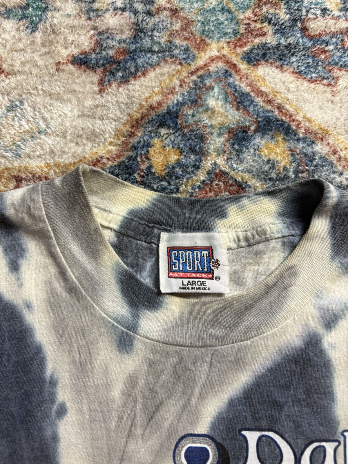 Vintage Vintage NFL Dallas Cowboys Deion Sanders Tye-Dye T-shirt Size US L / EU 52-54 / 3 - 3 Thumbnail