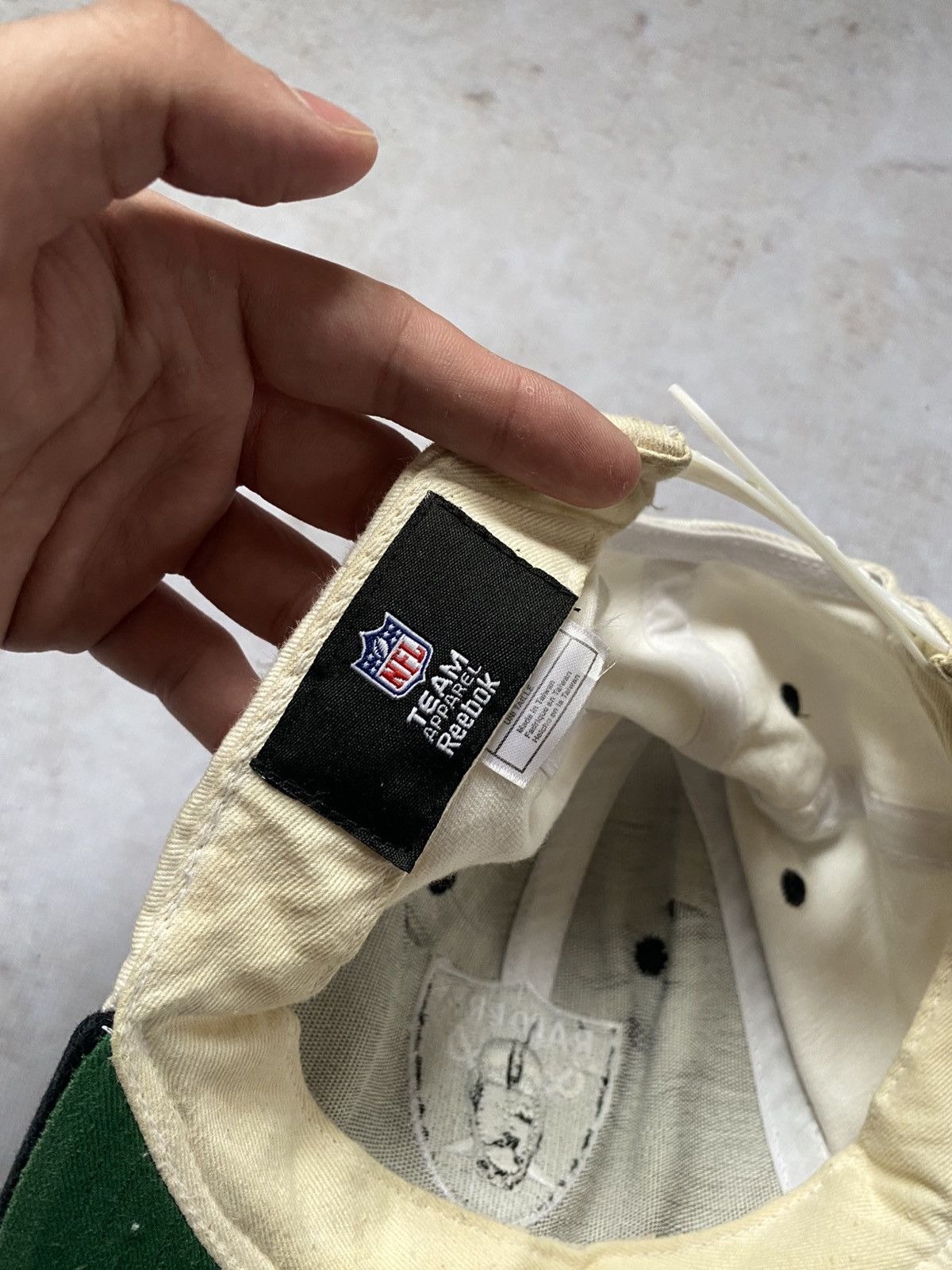 NFL × Reebok Vintage 90s Reebok Raiders NFL Hat Snapback Cap New Men Size ONE SIZE - 5 Thumbnail