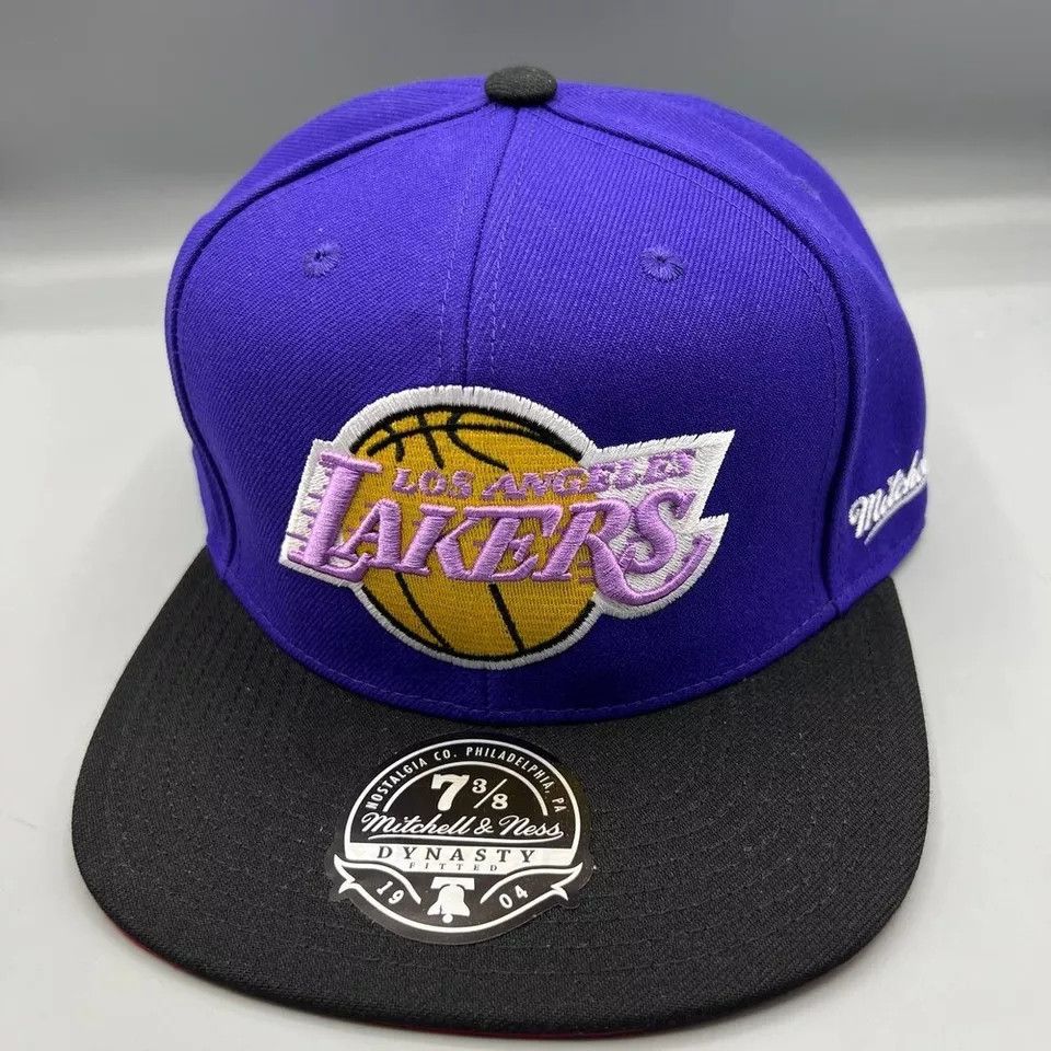 Mitchell & Ness Los Angeles LA Lakers Hat Men 7 3/8 Purple NBA Fitted Cap Size ONE SIZE - 2 Thumbnail