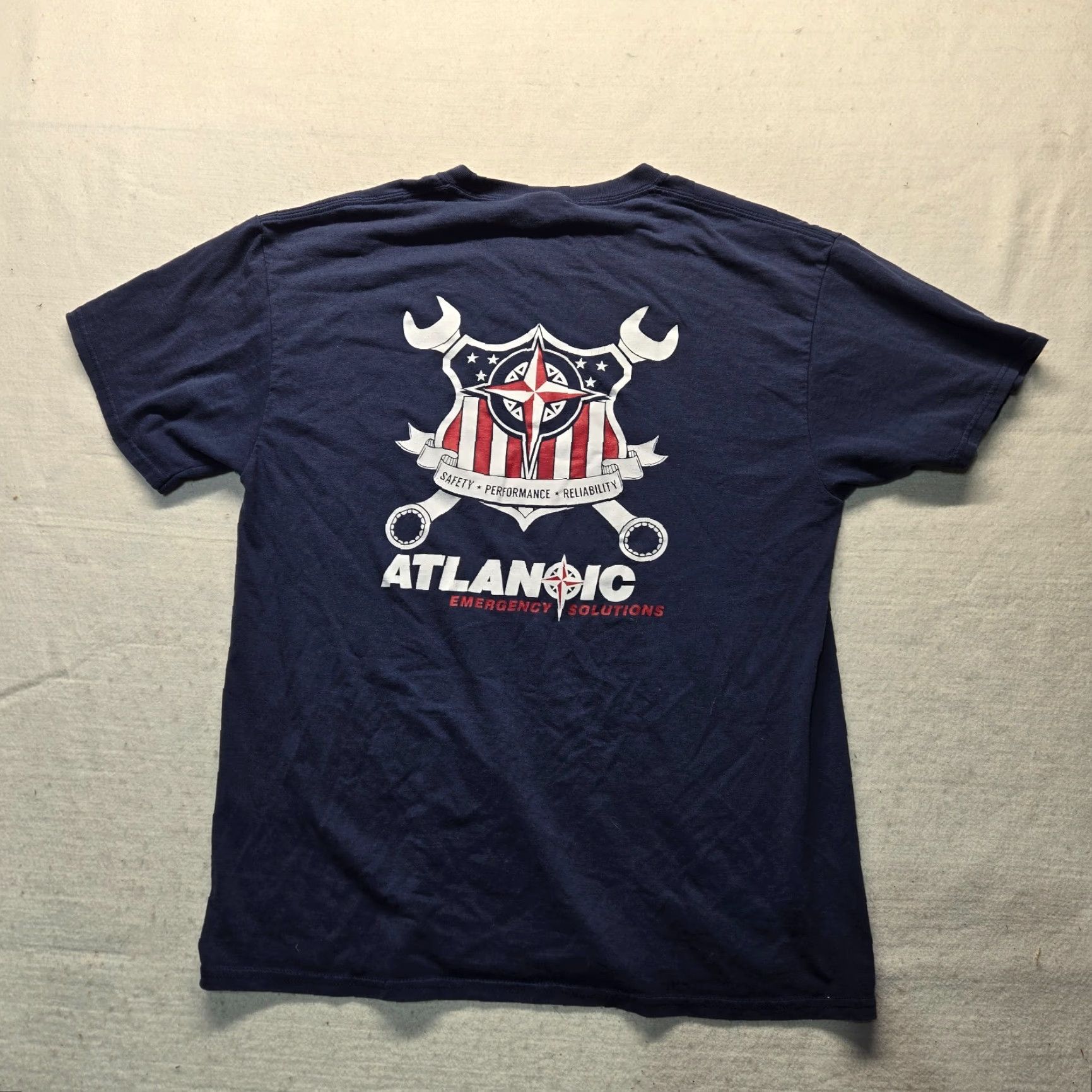 Vintage Atlantic Blu e Tee T-Shirt Short Sleeve Men L Blue Shirt USA 90s? Size US L / EU 52-54 / 3 - 8 Thumbnail