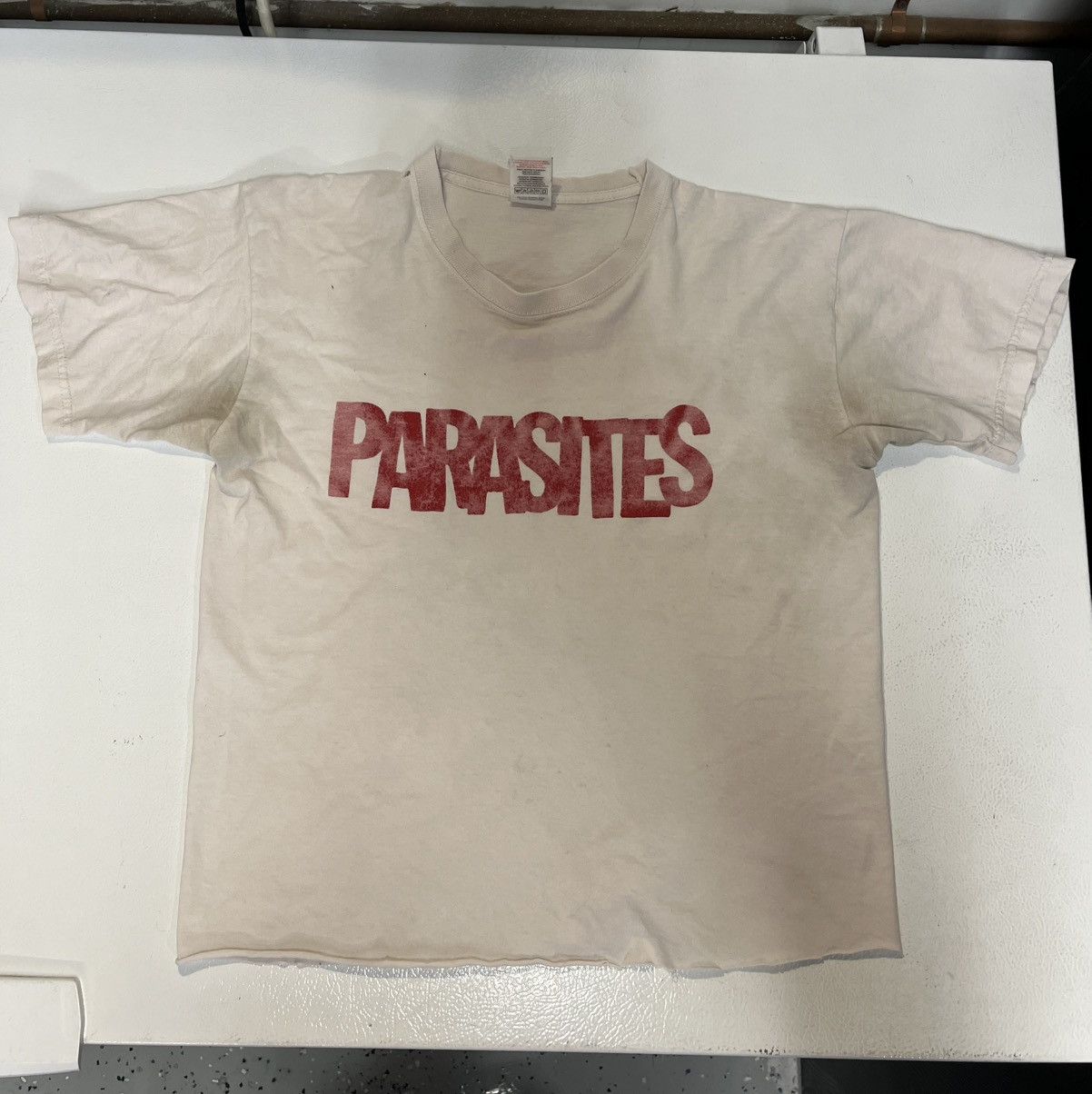 Fruit Of The Loom × Vintage Vintage Parasite Worn Punk TShirt Size US S / EU 44-46 / 1 - 1 Thumbnail