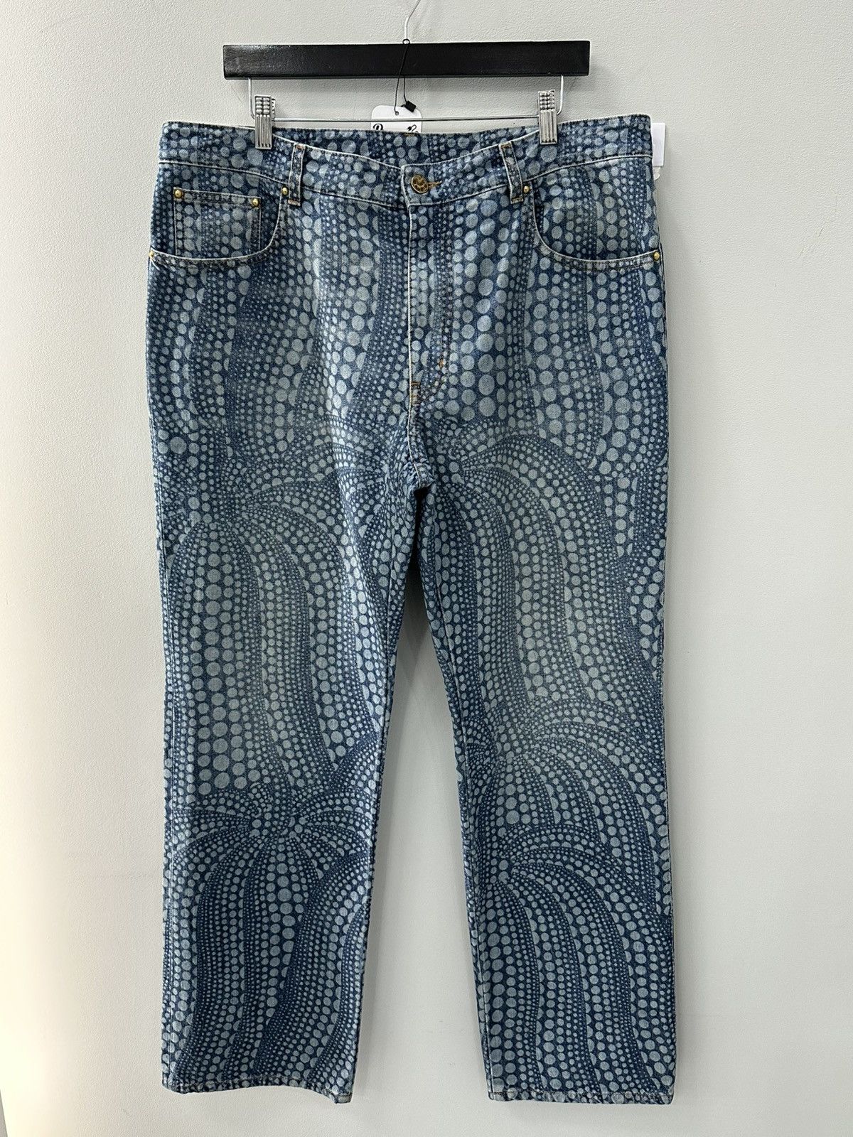 Louis Vuitton Louis Vuitton x Yayoi Kusama All Over Pumpkin Denim Pants Size US 36 / EU 52 - 3 Thumbnail