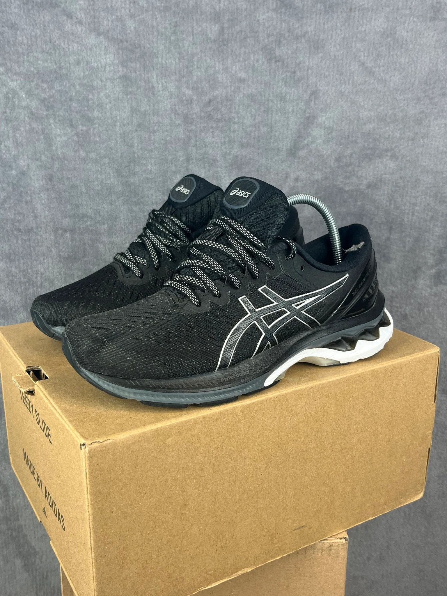 Asics Asics black running sneakers sport Size US 6 / EU 39 - 1 Thumbnail