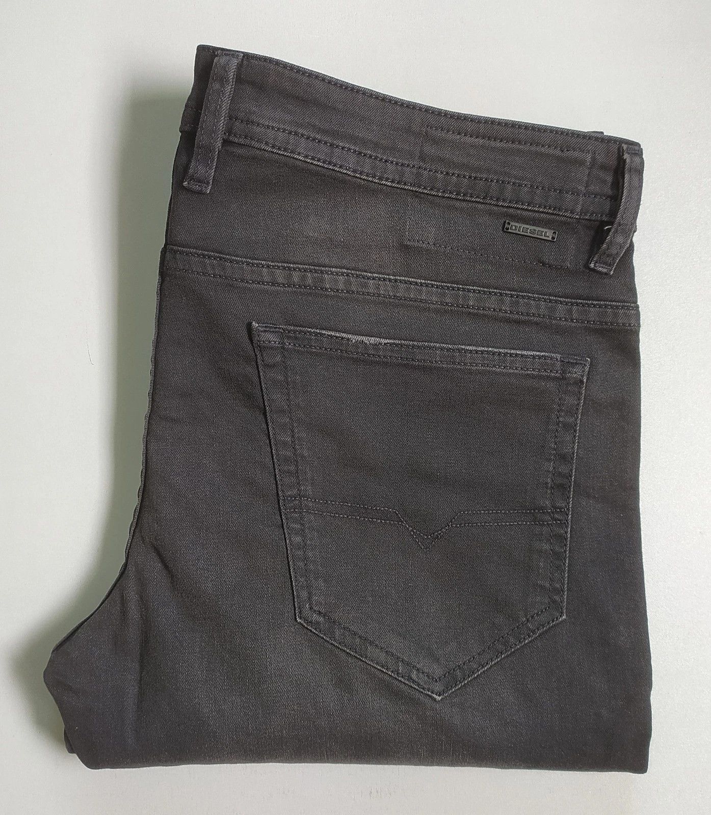 Diesel Diesel THOMMER-C L.32 MENS JEANS T/9611 Size US 36 / EU 52 - 1 Thumbnail