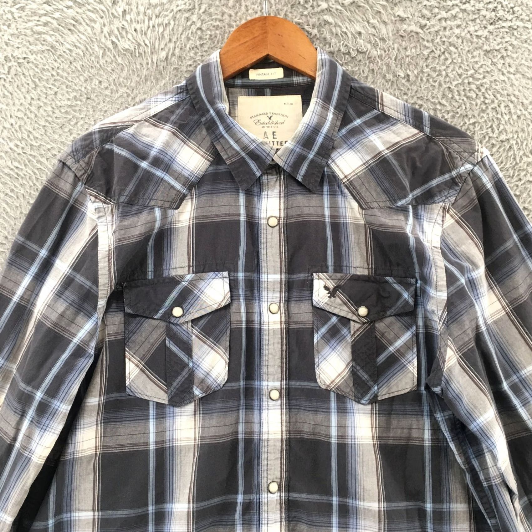 American Eagle Outfitters American Eagle Outfitters Casual Shirt Men XL Blue Plaid Long Sleeve Vintage Fit Size US XL / EU 56 / 4 - 2 Thumbnail