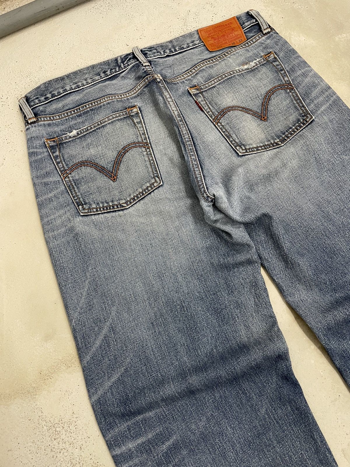Levi's Levis 503 Classic Levi’s 00’s Production Distressed Denim Size US 37 - 15 Thumbnail