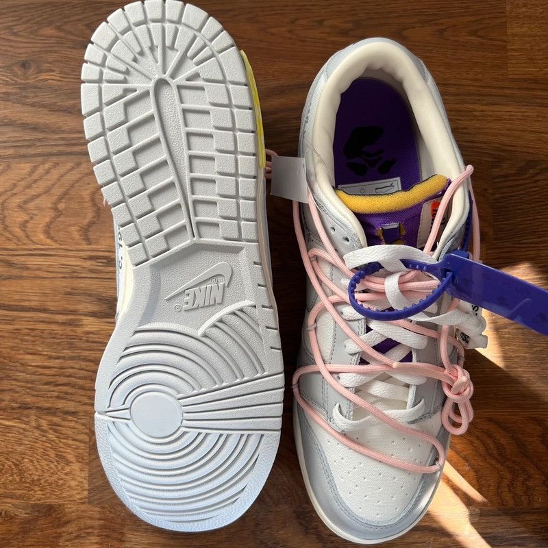 Nike × Off-White Nike Dunk Low Off-White Lot 24 Size US 12 / EU 45 - 10 Thumbnail