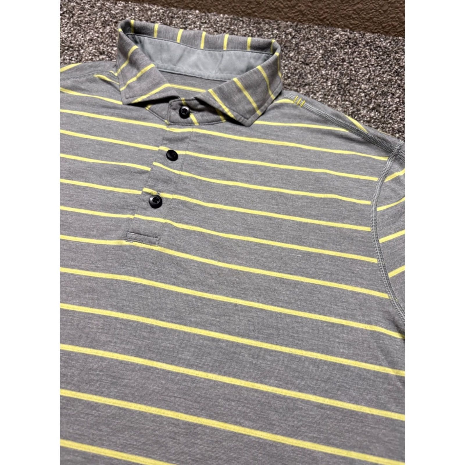 Lululemon Lululemon Evolution Polo Shirt Mens M Gray Yellow Striped Golf Athleisure Polo Shirt Size US M / EU 48-50 / 2 - 2 Thumbnail