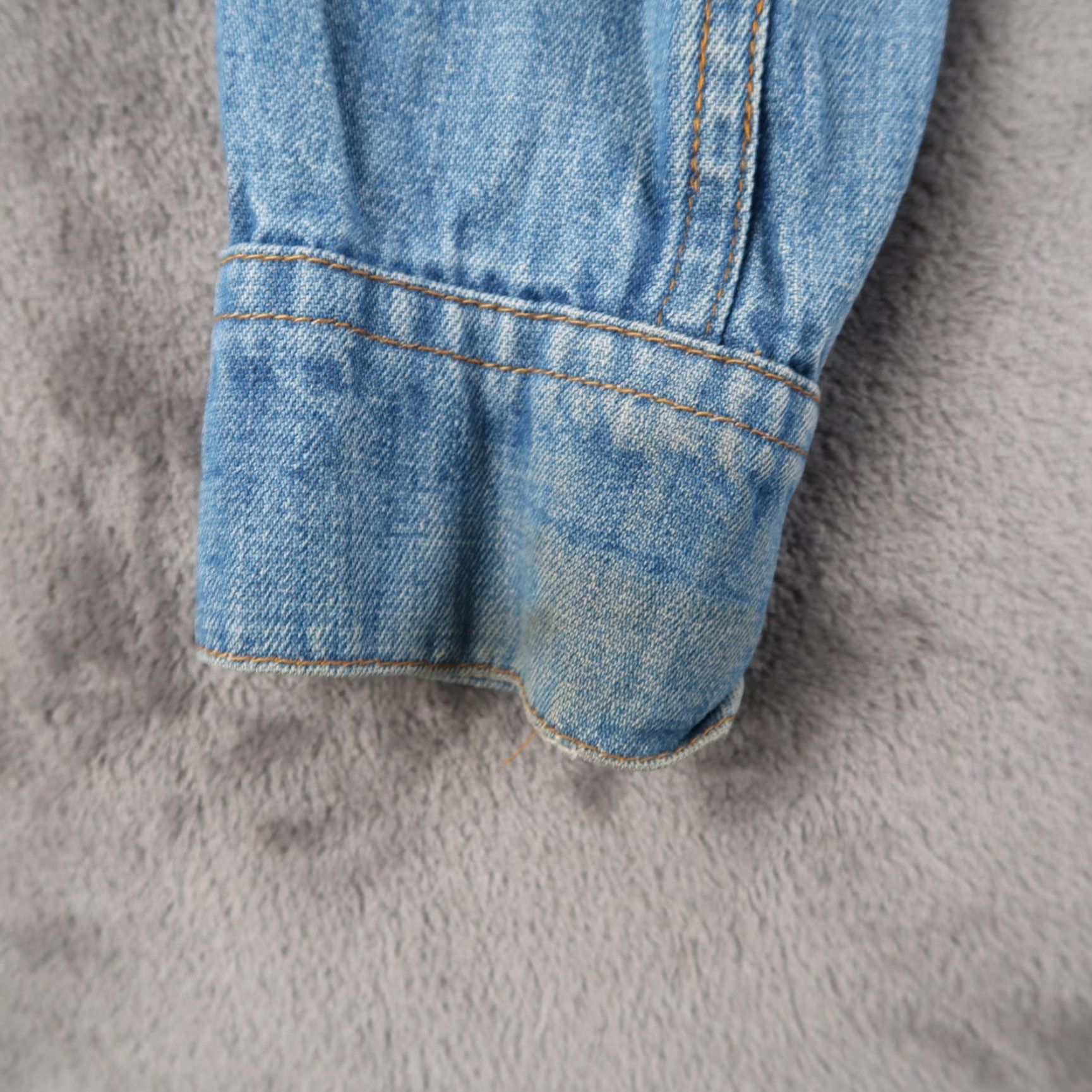 Lee VINTAGE Lee Denim Jacket Blue Western Style Button Front Two Pockets S Small 70s Size US S / EU 44-46 / 1 - 5 Thumbnail