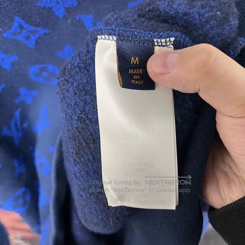 Louis Vuitton Louis Vuitton Full logo flocked sweatshirt Size US M / EU 48-50 / 2 - 4 Thumbnail