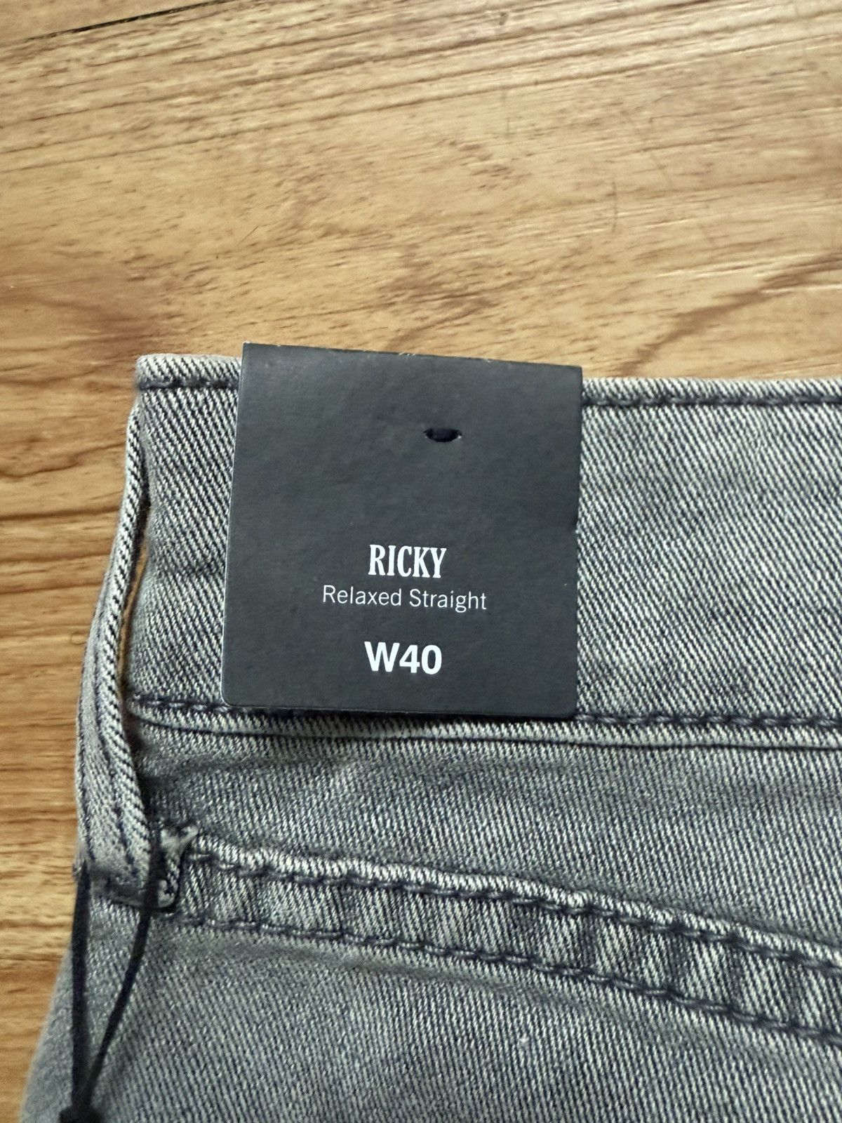 True Religion True Religion "Ricky" light grey denim shorts Size US 40 / EU 56 - 4 Thumbnail