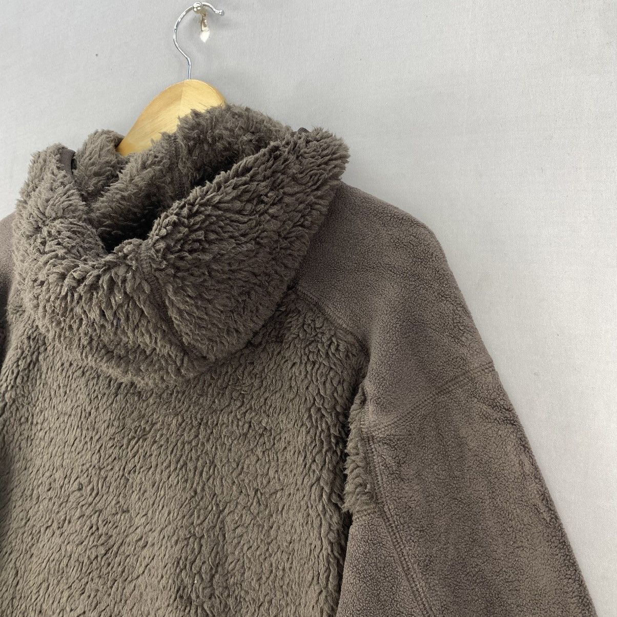 Japanese Brand Uniqlo X White Mountainneering Fleece Hoodie Jacket Brown Size US M / EU 48-50 / 2 - 5 Thumbnail