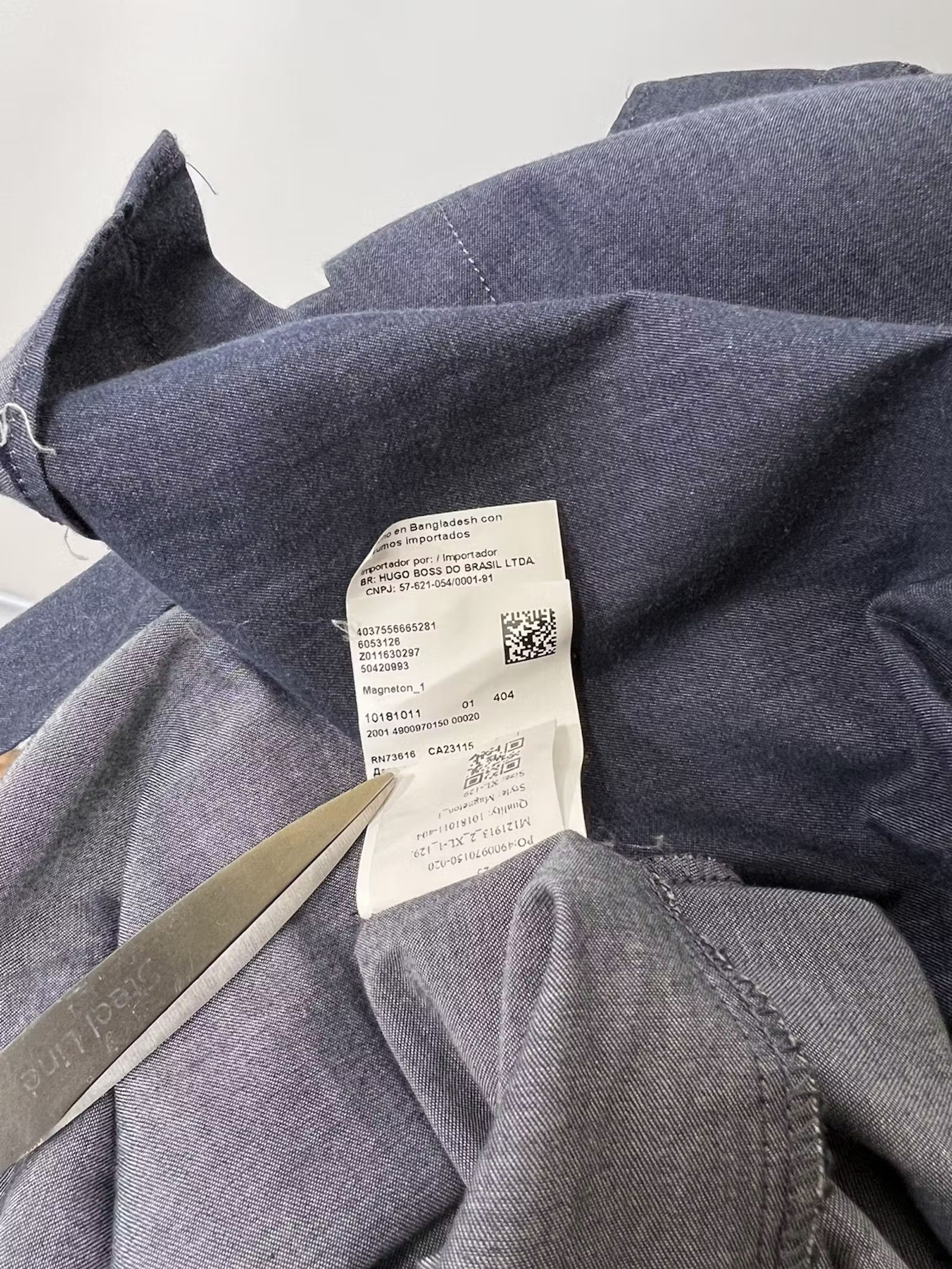 Designer × Hugo Boss Hugo Boss long sleeve shirt Size US XL / EU 56 / 4 - 5 Thumbnail