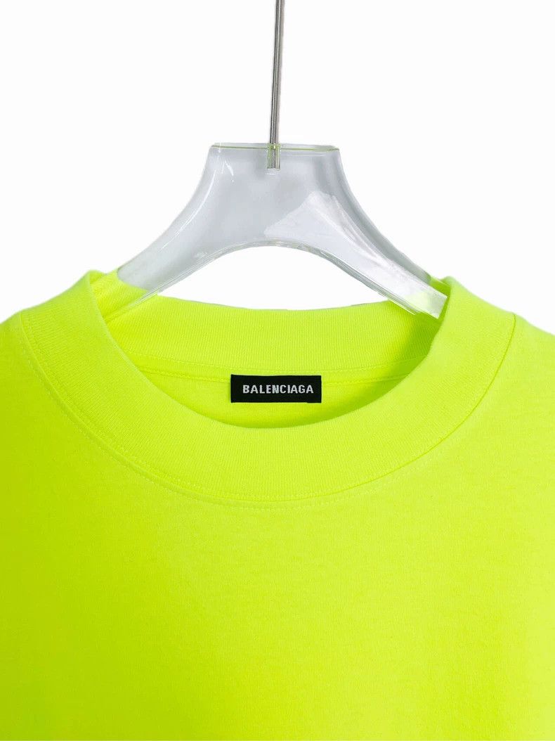 Balenciaga Balenciaga Neon Green Logo Letter Embroidered Crewneck Sho Size US M / EU 48-50 / 2 - 3 Thumbnail