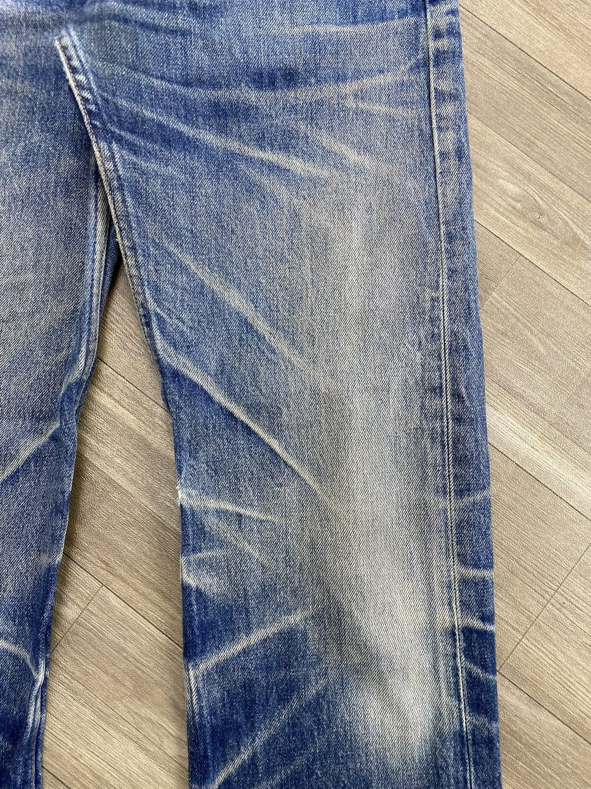 Levi's Vintage Clothing 🇺🇸1990s Vintage Levis 501XX 29x36 Distressed Faded Blue Jeans Size US 29 - 5 Thumbnail