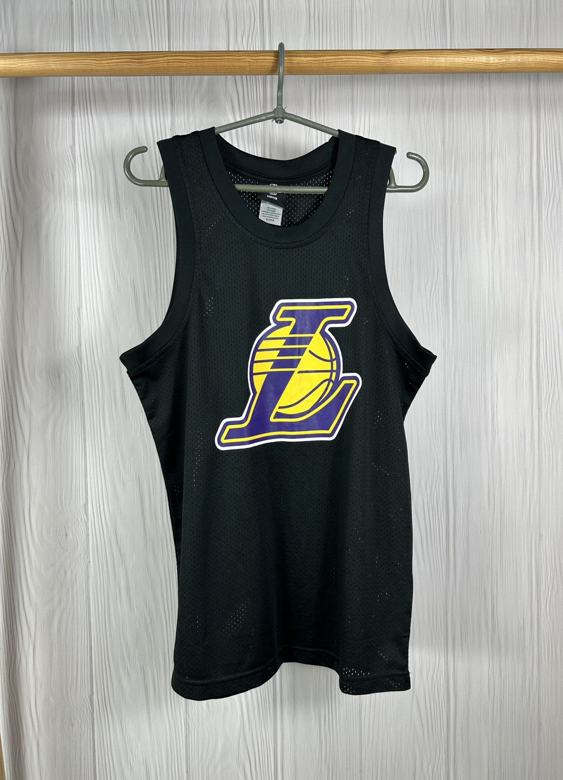 NBA NBA x La. Lakers #23 Lebron James Jersey Tank Top Size S Size US S / EU 44-46 / 1 - 1 Thumbnail