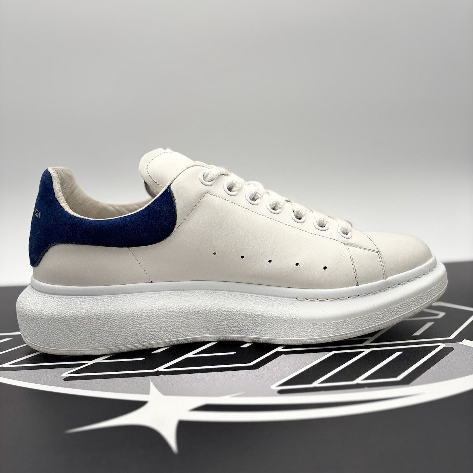 Alexander McQueen Alexander McQueen Oversized ' White, Blue ' | GREAT COND! Size US 12 / EU 45 - 13 Thumbnail