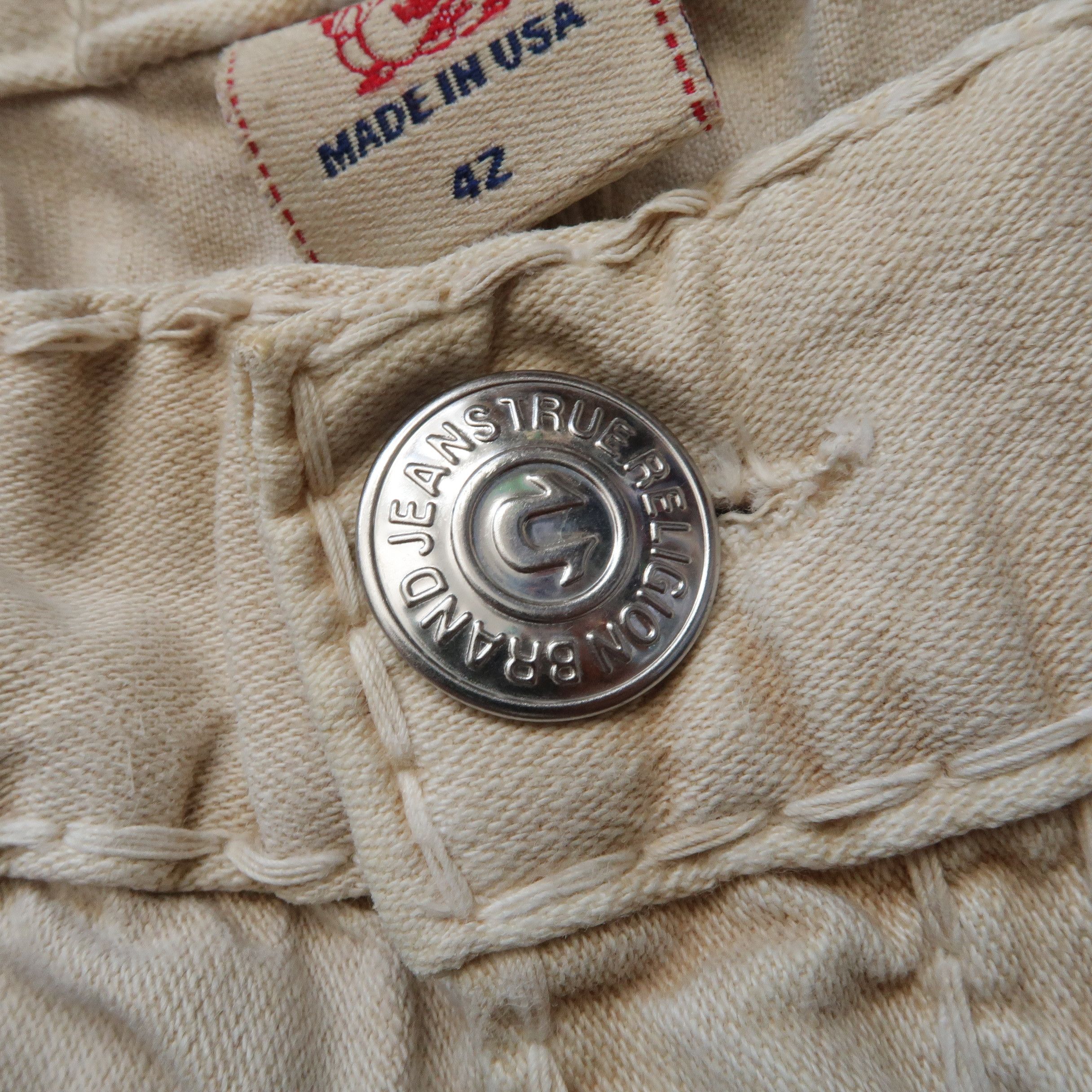 True Religion Vintage True Religion Ricky Super T Broken White Sz 42 Size US 42 / EU 58 - 4 Thumbnail