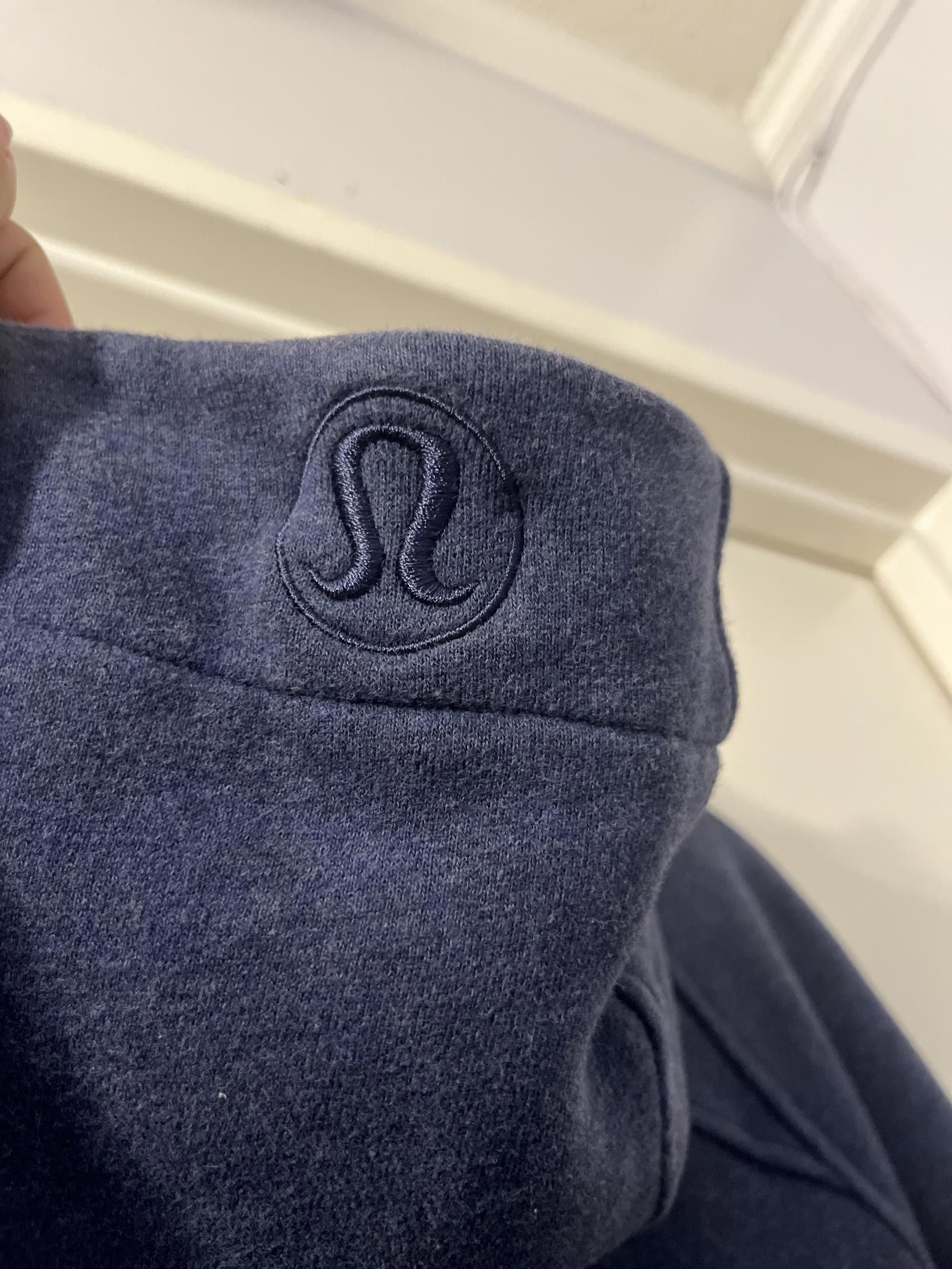 Designer Lululemon Zip-Up Hoodie - Navy Blue SZ 4 Size S / US 4 / IT 40 - 4 Thumbnail