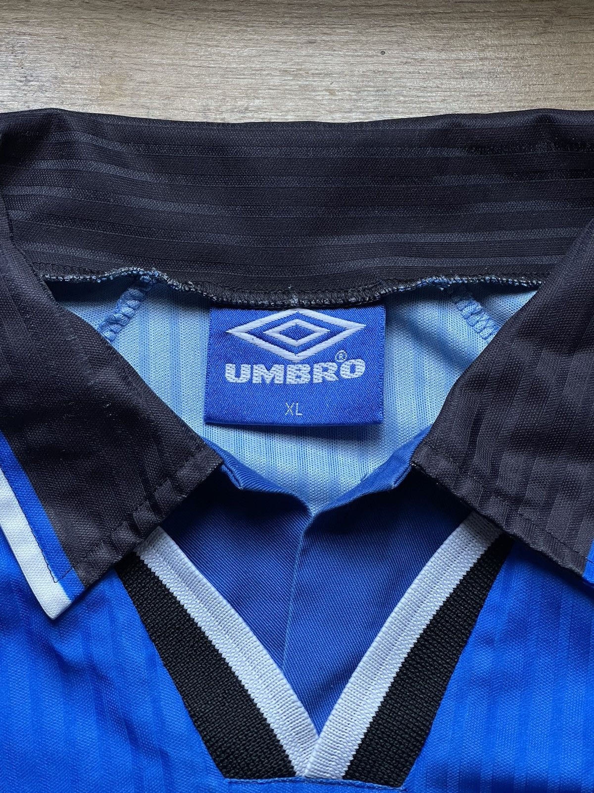 Umbro 1996 Umbro Manchester United Vintage blue soccer jersey Size US XL / EU 56 / 4 - 10 Thumbnail