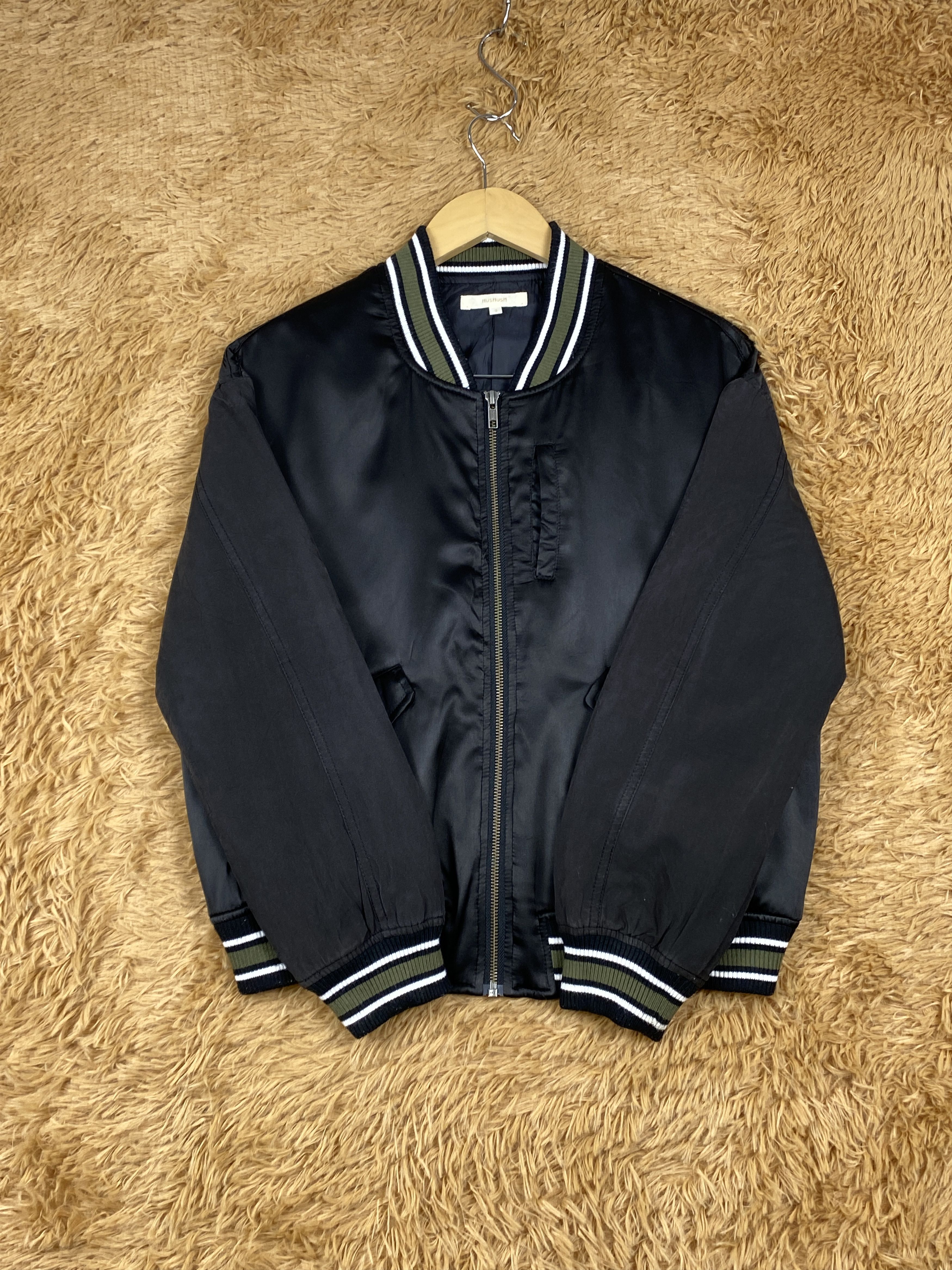 Japanese Brand Vintage Hushush Varsity Jacket J1784 Size US S / EU 44-46 / 1 - 4 Thumbnail