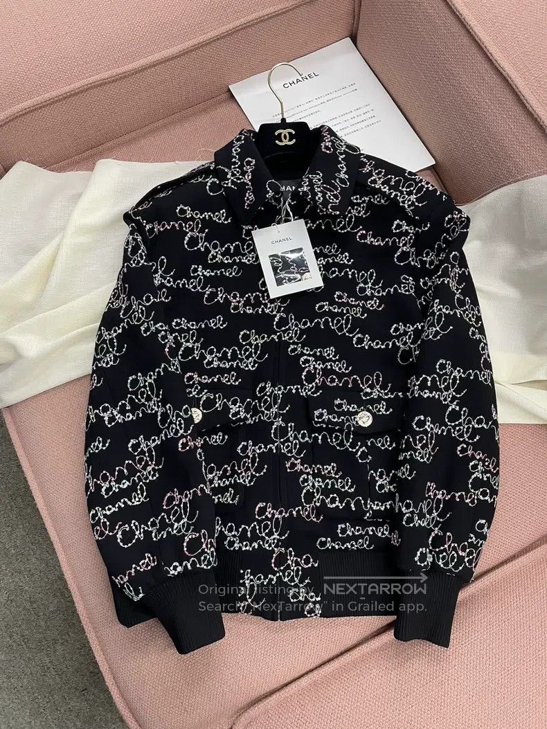 Chanel Chanel 25B popular black sequin signature jacket Size XS / US 0-2 / IT 36-38 - 1 Thumbnail