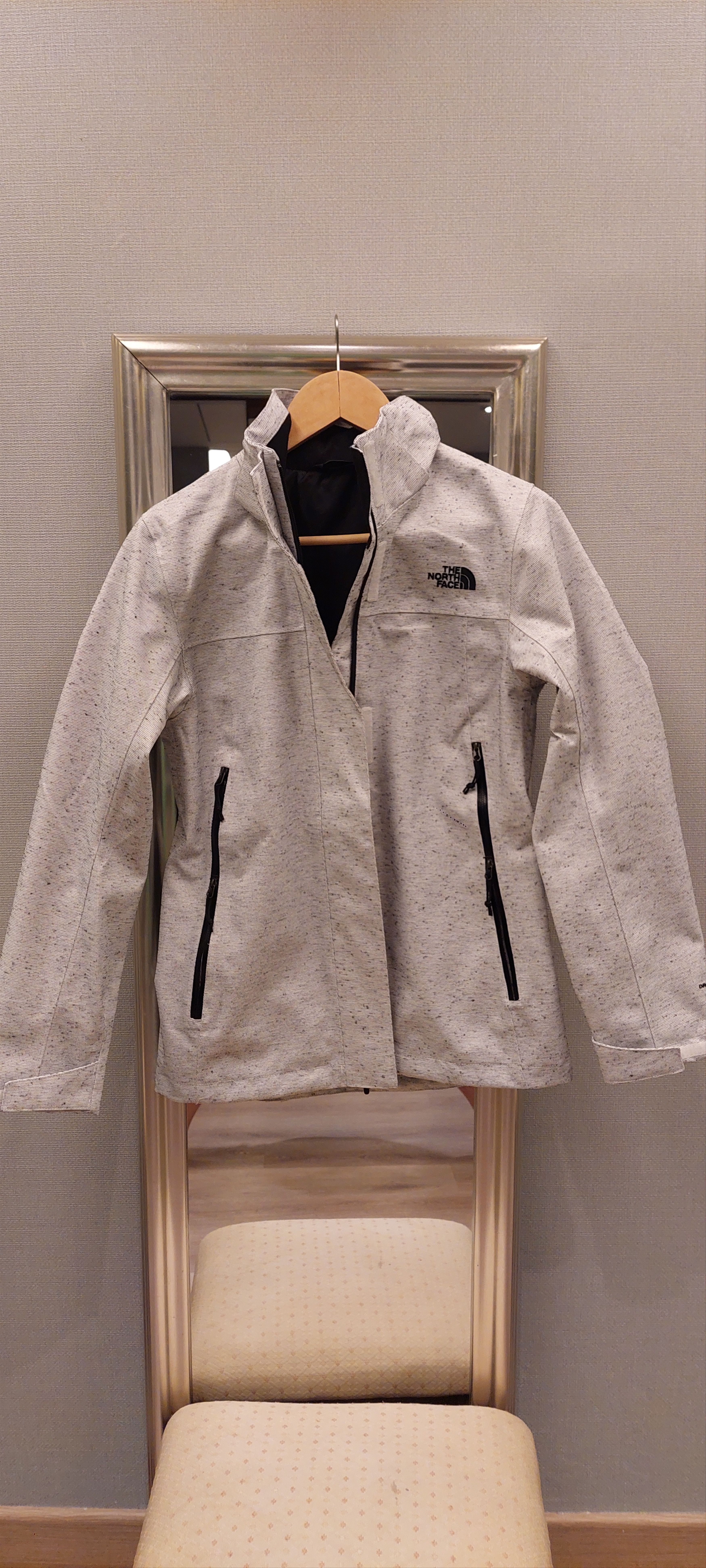 Image of The North Face North Face Women Jacket in White (Size Small)