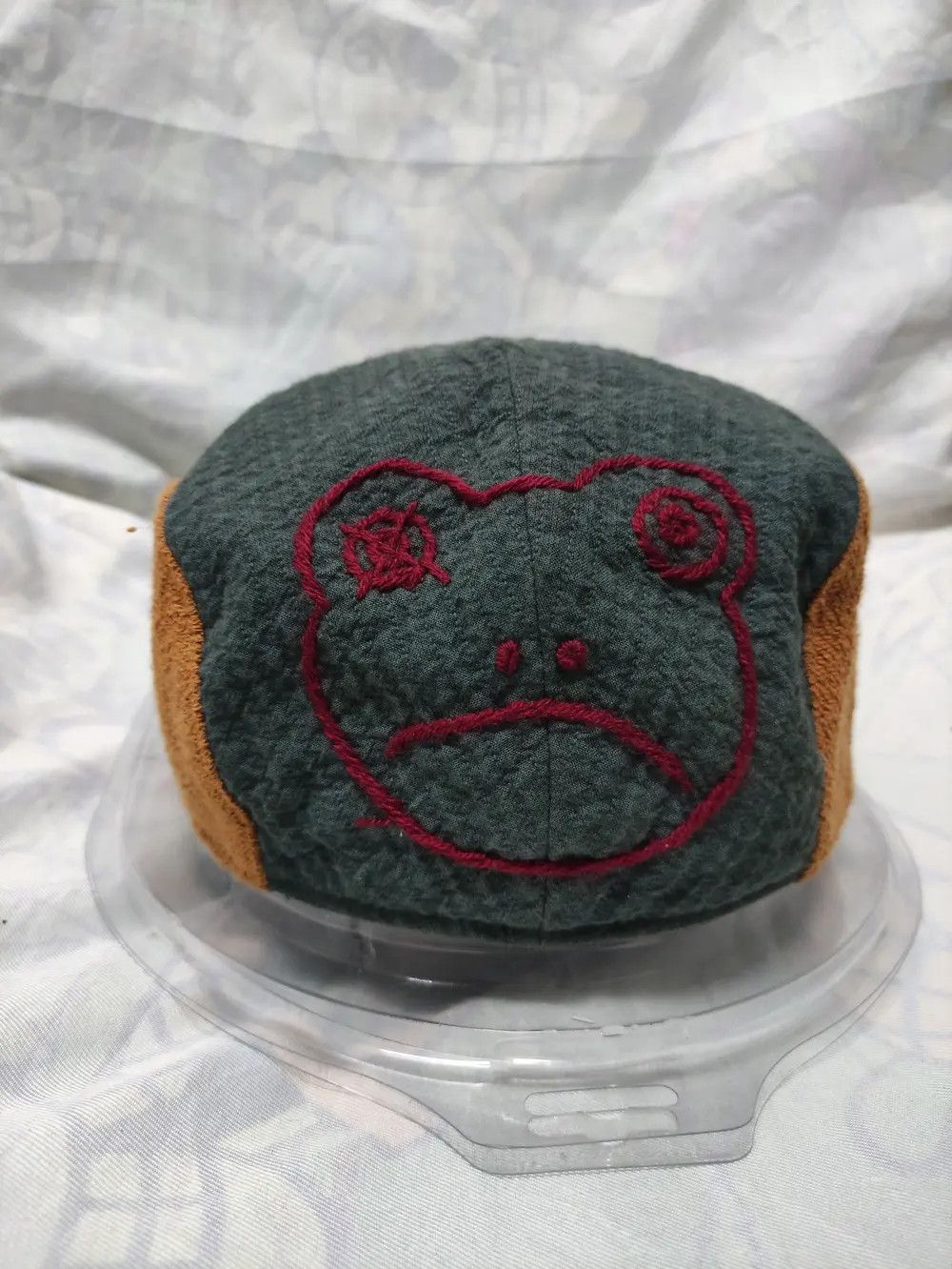 Japanese Brand GRACE VINTAGE BARETTA CAP EMOJI FROG Size ONE SIZE - 2 Thumbnail