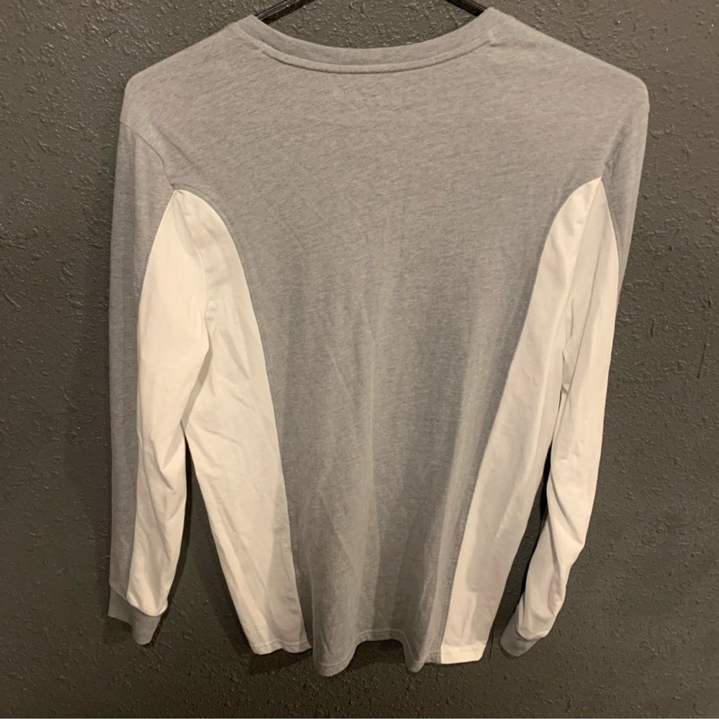 Under Armour University of Wyoming Under Armour Long Sleeve Tshirt Size US S / EU 44-46 / 1 - 3 Thumbnail