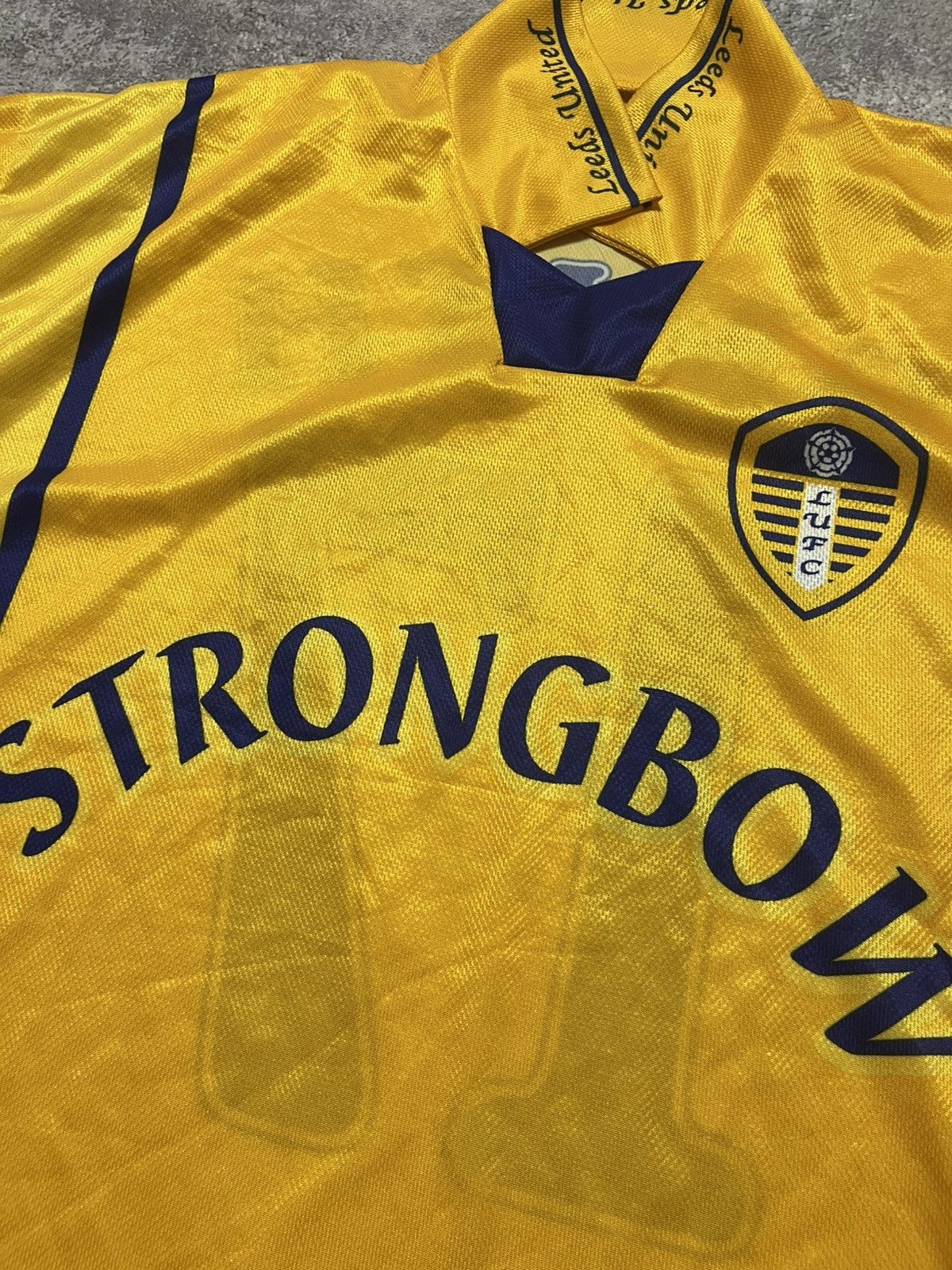 Vintage Vintage Leeds United 17 Smith soccer jersey Size US XL / EU 56 / 4 - 3 Thumbnail