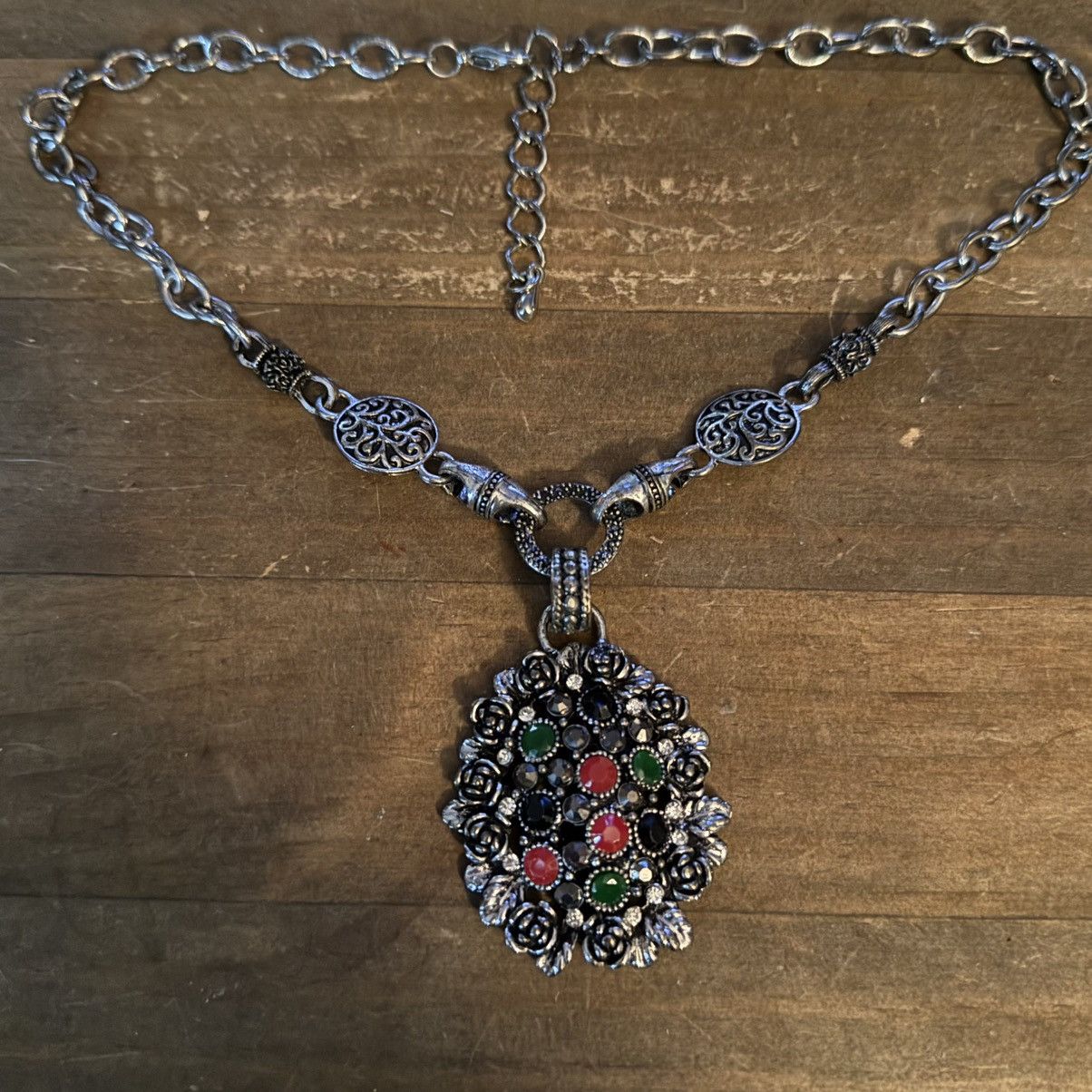 Other Vintage Floral Medallion Necklace Size ONE SIZE - 2 Thumbnail