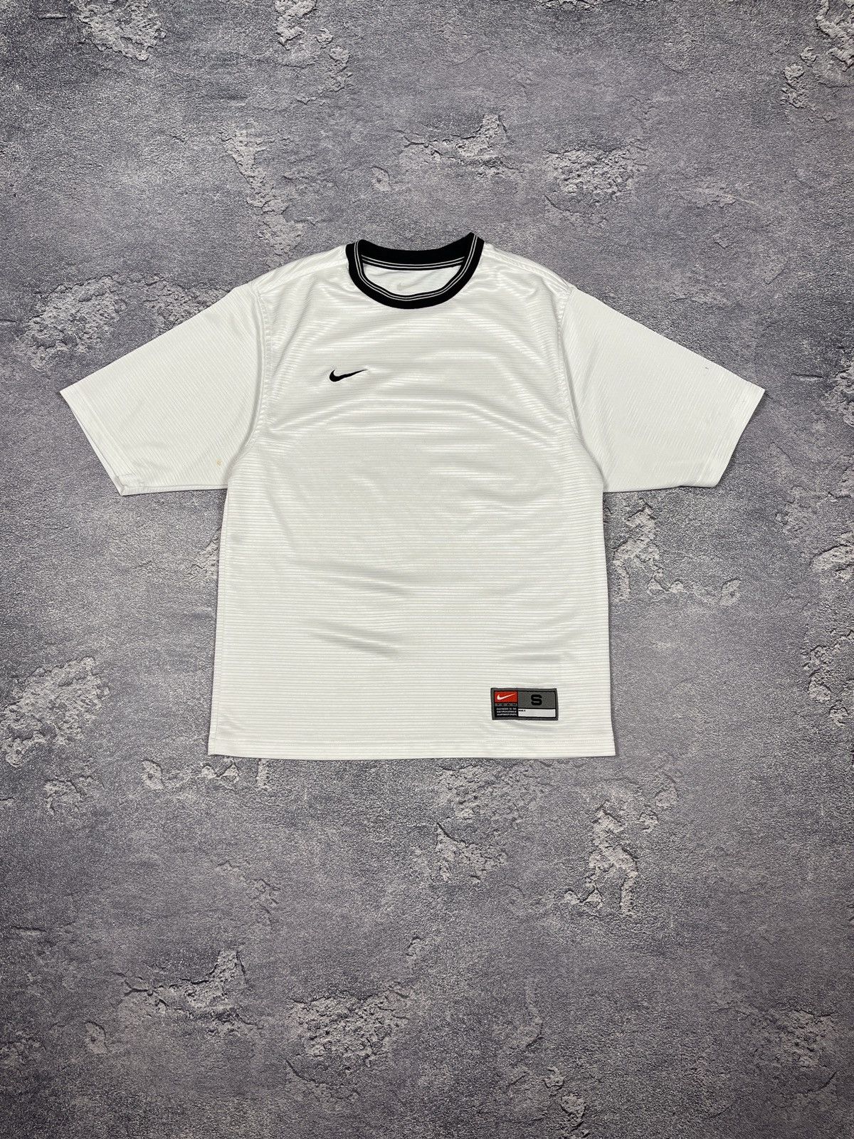 Nike × Vintage NIKE TEAM 90S VINTAGE OVERSIZED SOCCER FOOTBALL JERSEY BASIC Size US S / EU 44-46 / 1 - 1 Thumbnail