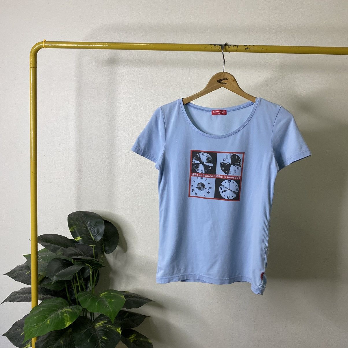 Barbara Kruger Graphic Women T Shirt Size S / US 4 / IT 40 - 1 Thumbnail
