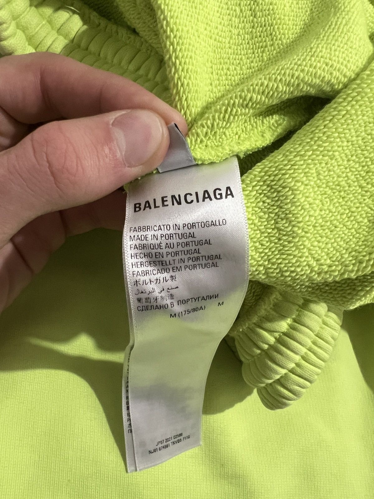 Balenciaga BALENCIAGA BB Corp Track Shorts Neon Yellow Size US 32 / EU 48 - 11 Thumbnail