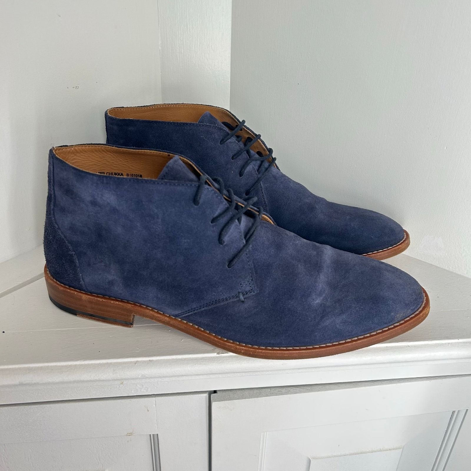 Sebago Men’s navy suede Sebago chukka boots Size US 11 / EU 44 - 1 Thumbnail