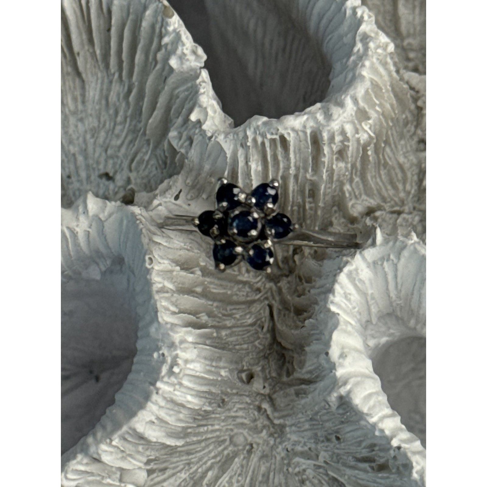 Jewelry 925 STERLING SILVER SAPPHIRE FLOWER RING SIZE 6 Size ONE SIZE - 1 Thumbnail