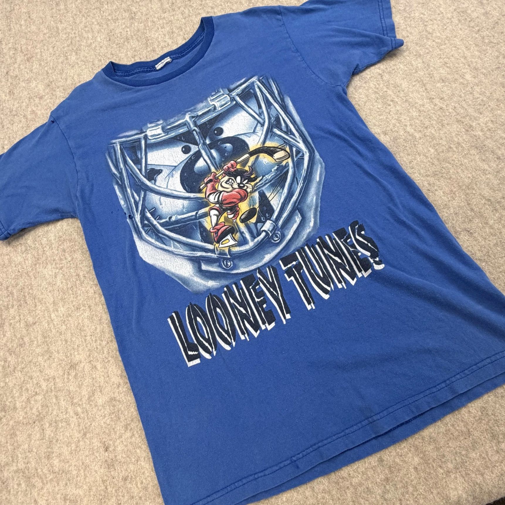 Vintage Vintage Looney Tunes Shirt Mens Medium Blue Taz Hockey Cartoon Graphic 90s Size US M / EU 48-50 / 2 - 3 Thumbnail