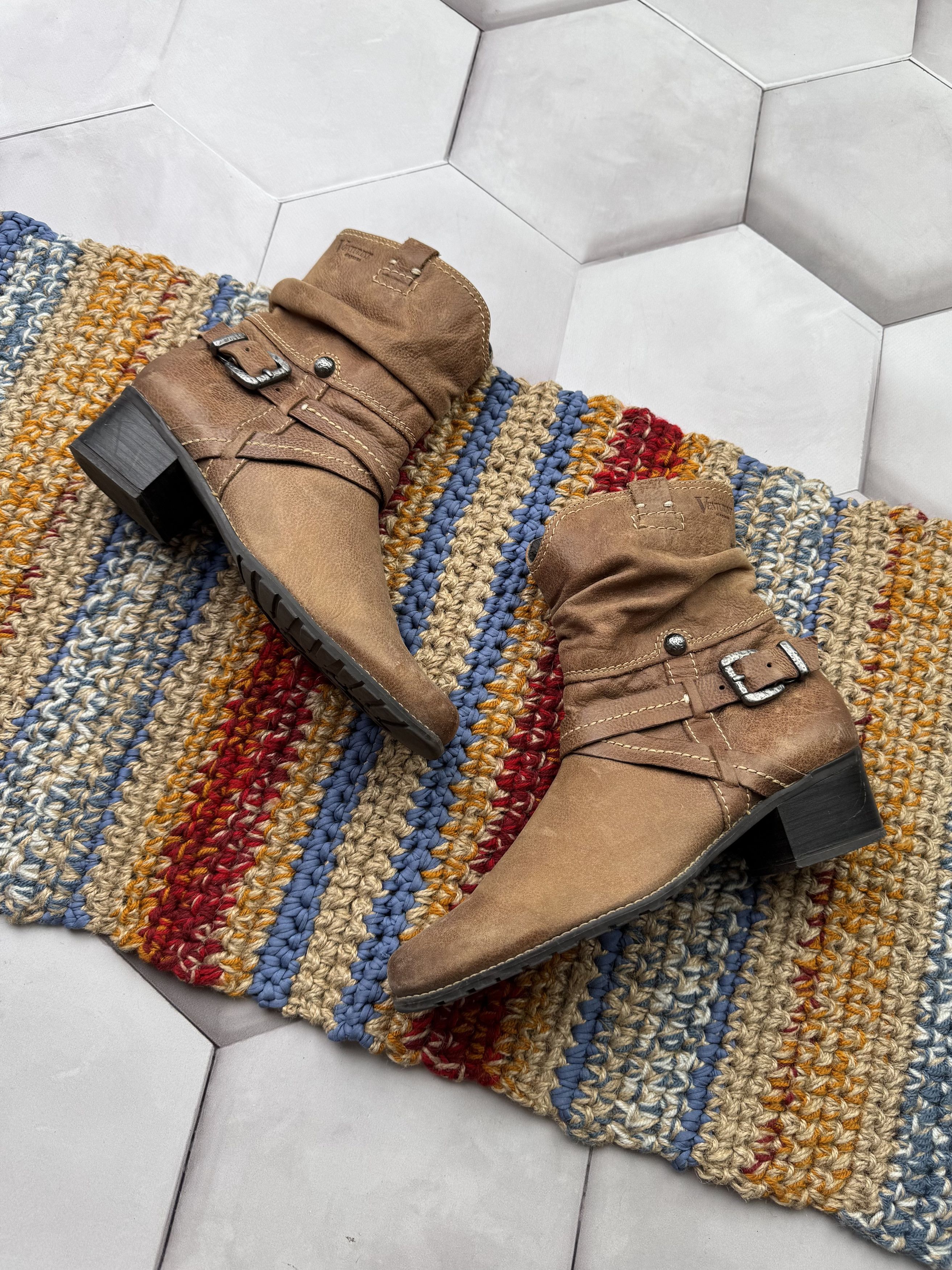 If Six Was Nine Vintage Leather Boots With Straps(E4) Size US 7.5 / EU 40-41 - 1 Thumbnail